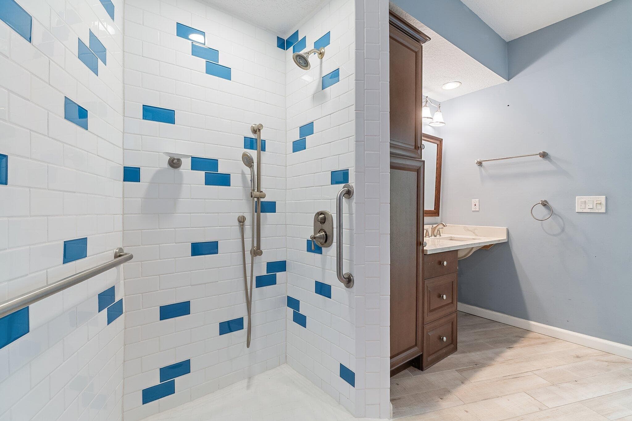 5800 NE Island Cove Way 2107, Stuart, FL 34996 — photo 35 of 43