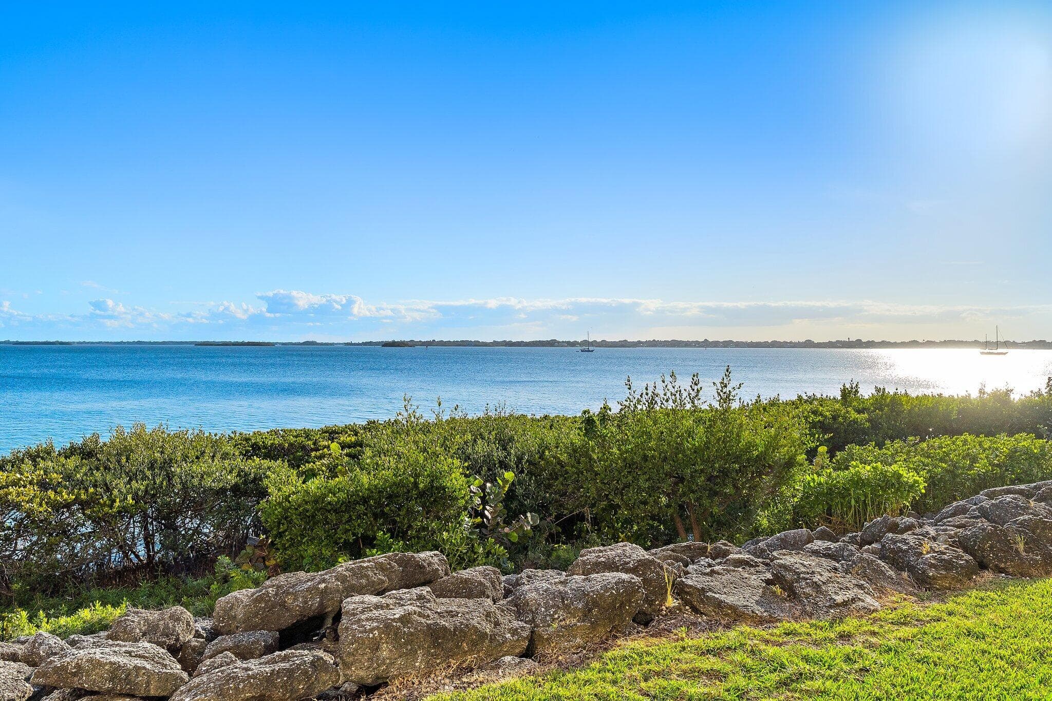 5800 NE Island Cove Way 2107, Stuart, FL 34996 — photo 3 of 43
