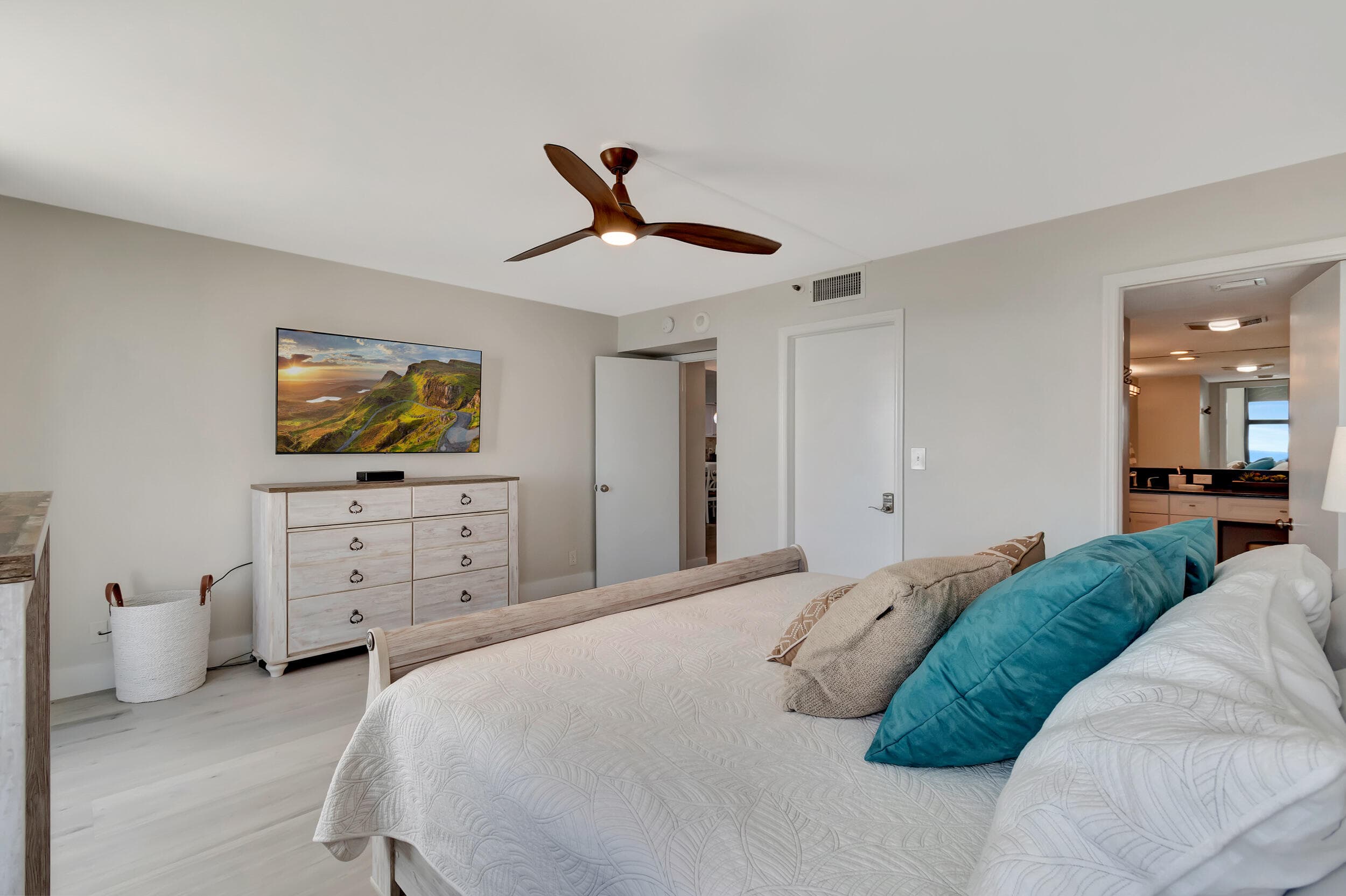 3450 S Ocean Boulevard 806, Highland Beach, FL 33487 — photo 46 of 72