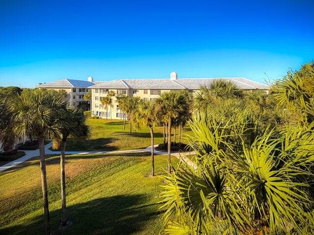 3501 Village Boulevard 405, West Palm Beach, FL 33409 — photo 17 of 19
