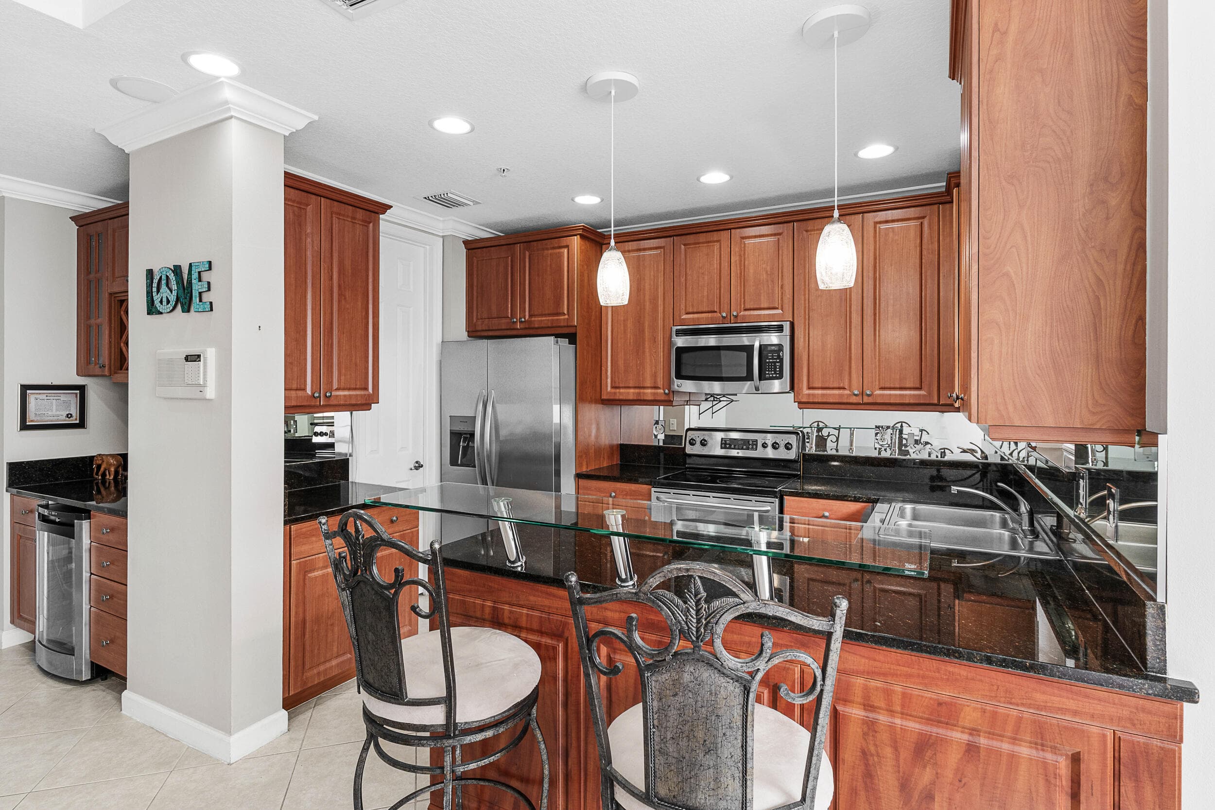 2455 San Pietro Circle, Palm Beach Gardens, FL 33410 — photo 7 of 36