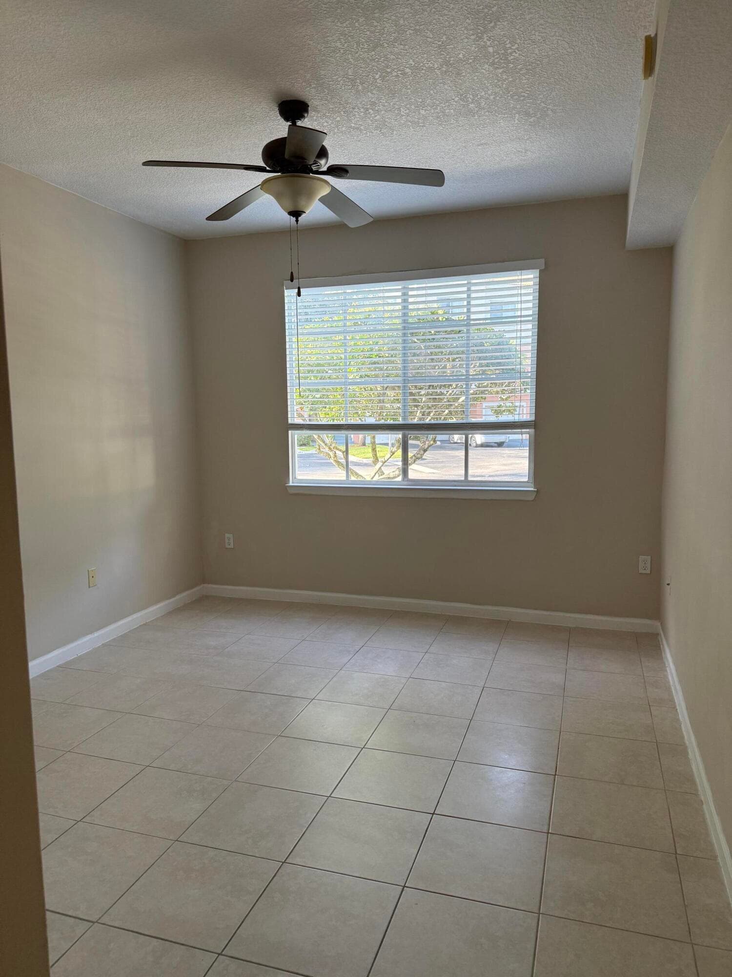 1111 Myrtlewood Circle E 1111, Palm Beach Gardens, FL 33408 — photo 5 of 9