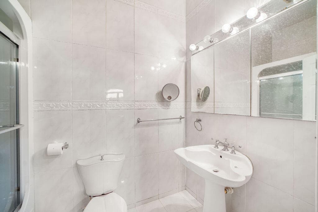 42 Dunton Lane — photo 9 of 14