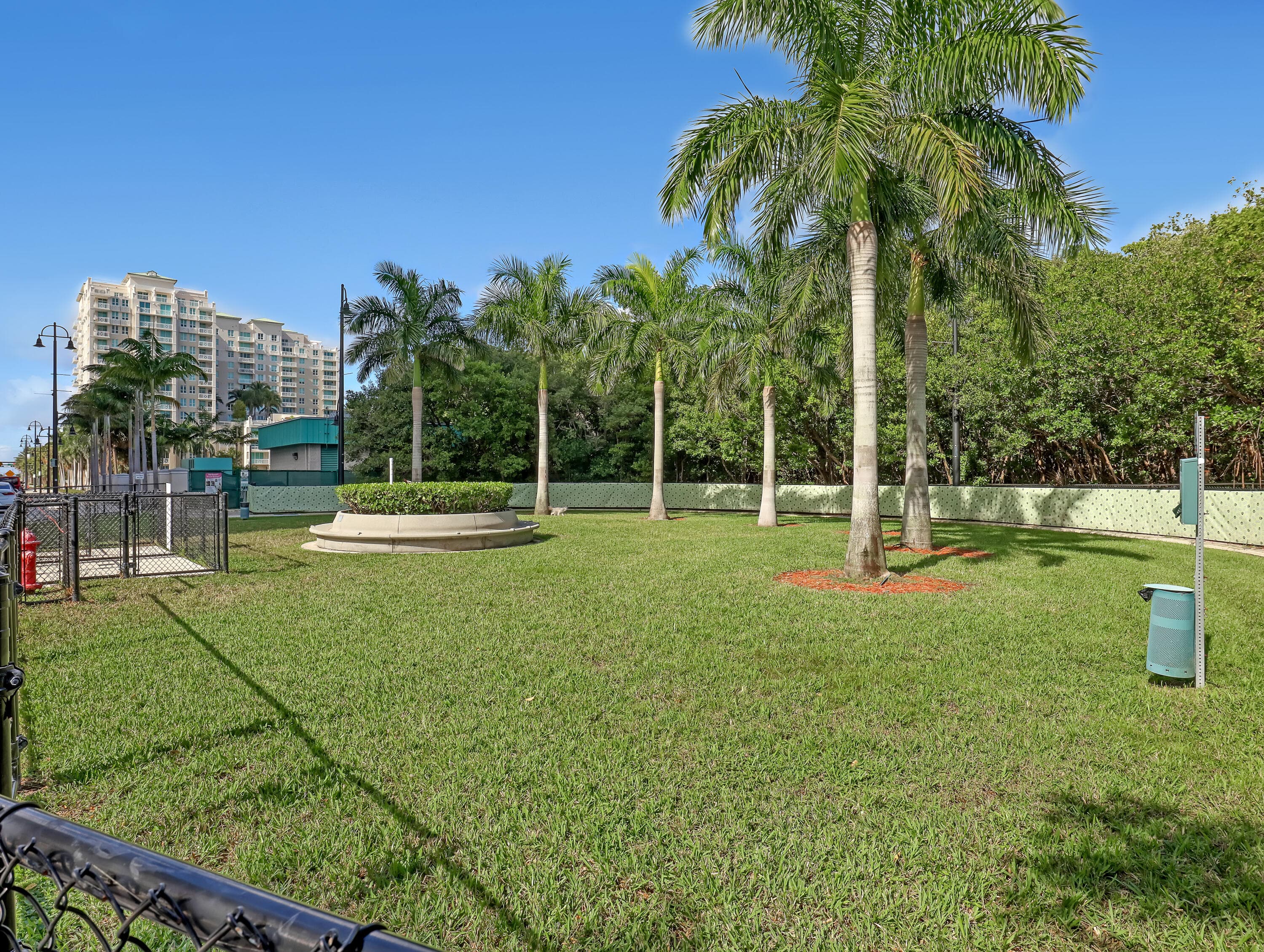 700 E Boynton Beach Boulevard 312, Boynton Beach, FL 33435 — photo 20 of 32