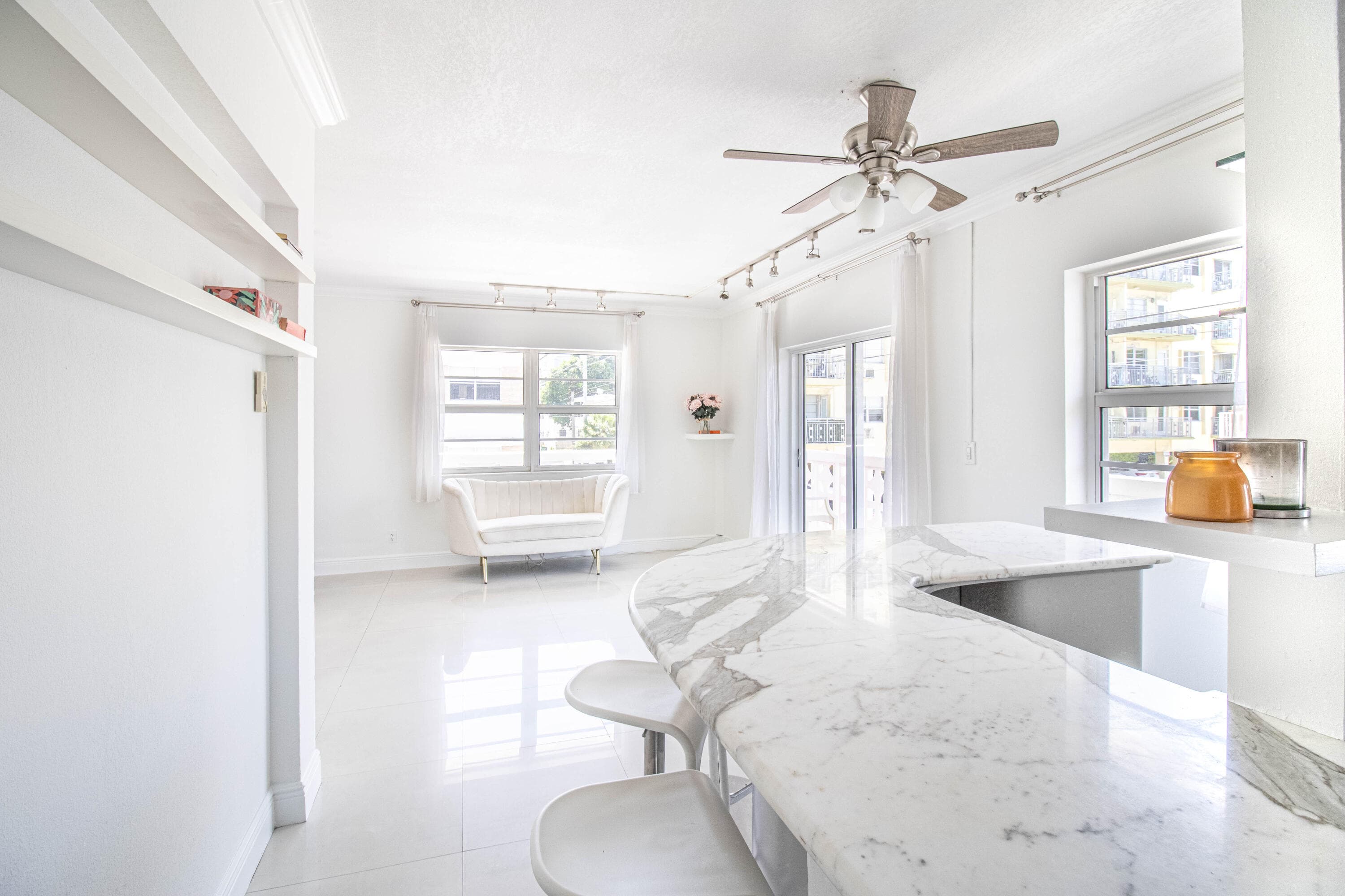 900 Euclid Avenue 8, Miami Beach, FL 33139 — photo 5 of 31