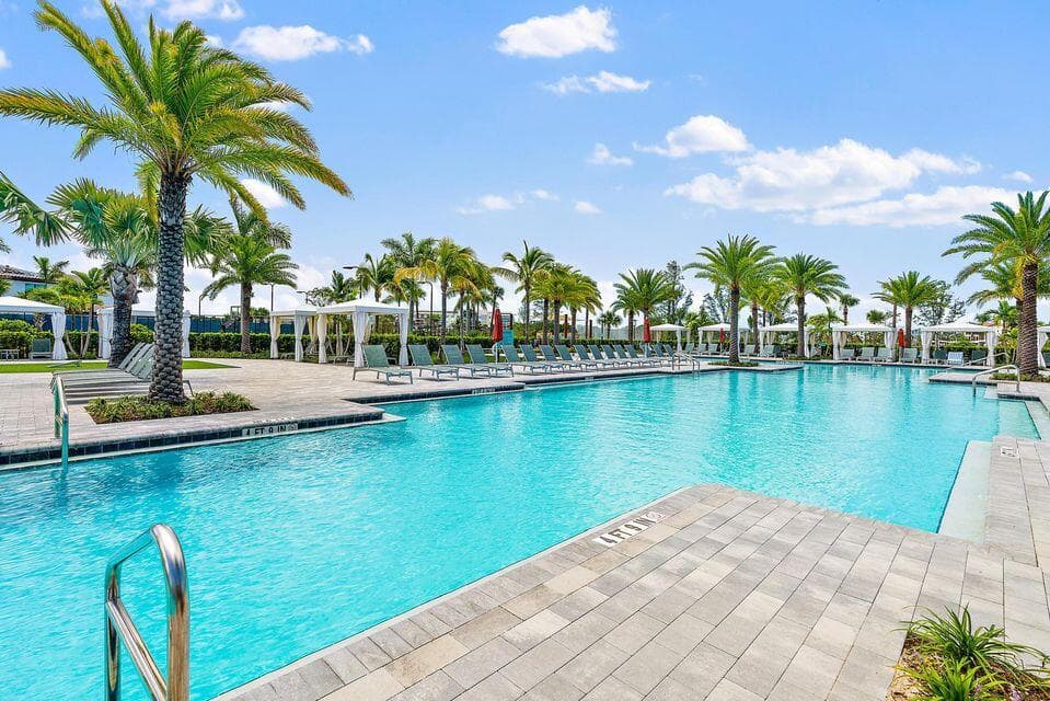 8125 Hobbes Way, Palm Beach Gardens, FL 33418 — photo 40 of 52