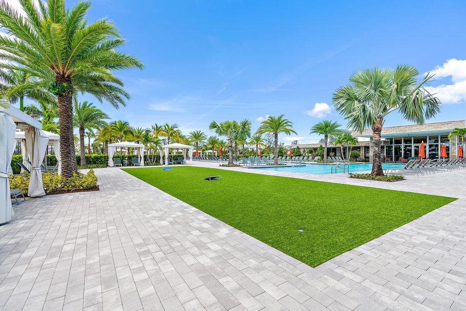 8125 Hobbes Way, Palm Beach Gardens, FL 33418 — photo 45 of 52