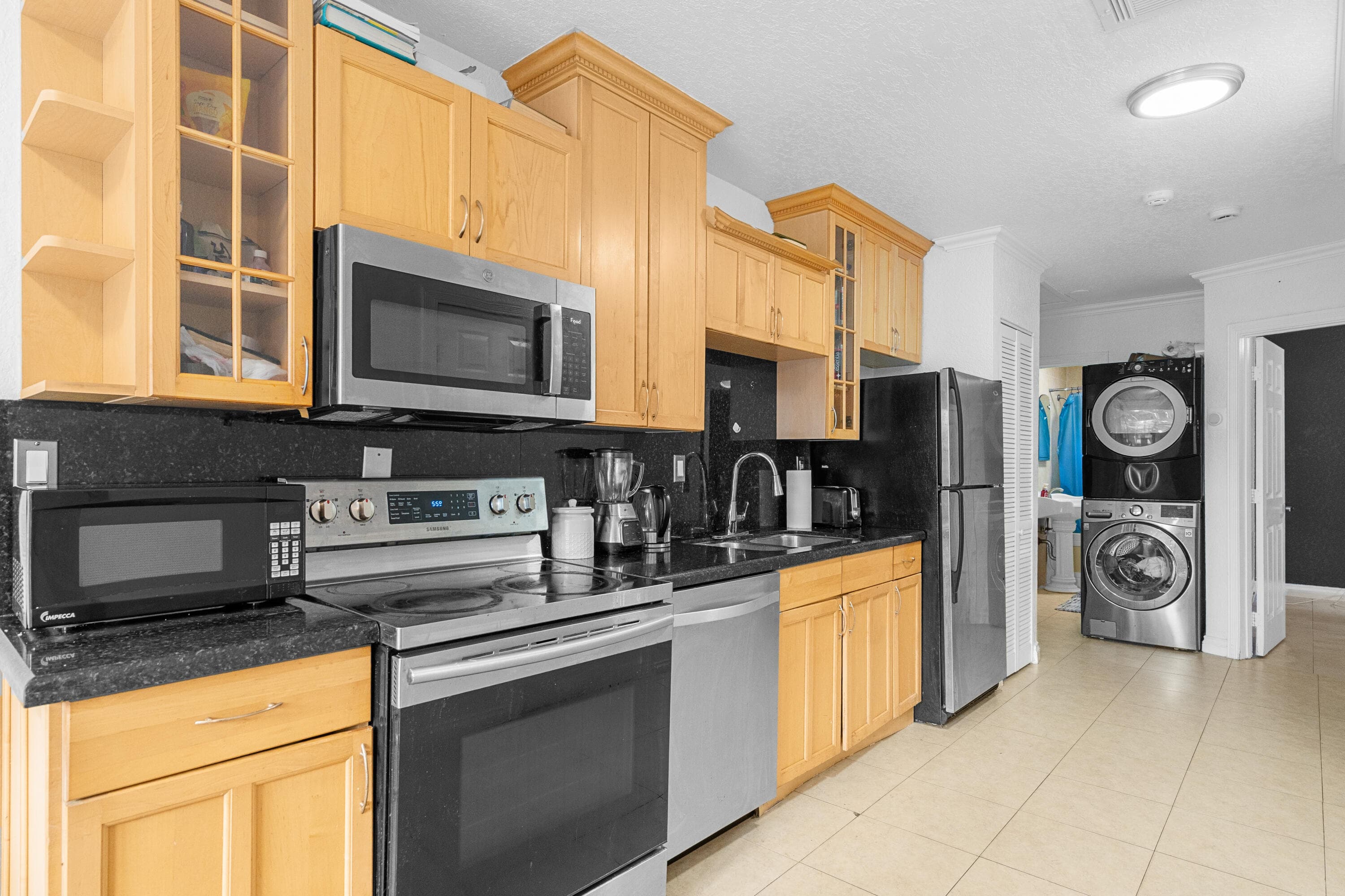 1404 NW 4th Avenue, Fort Lauderdale, FL 33311 — photo 13 of 27