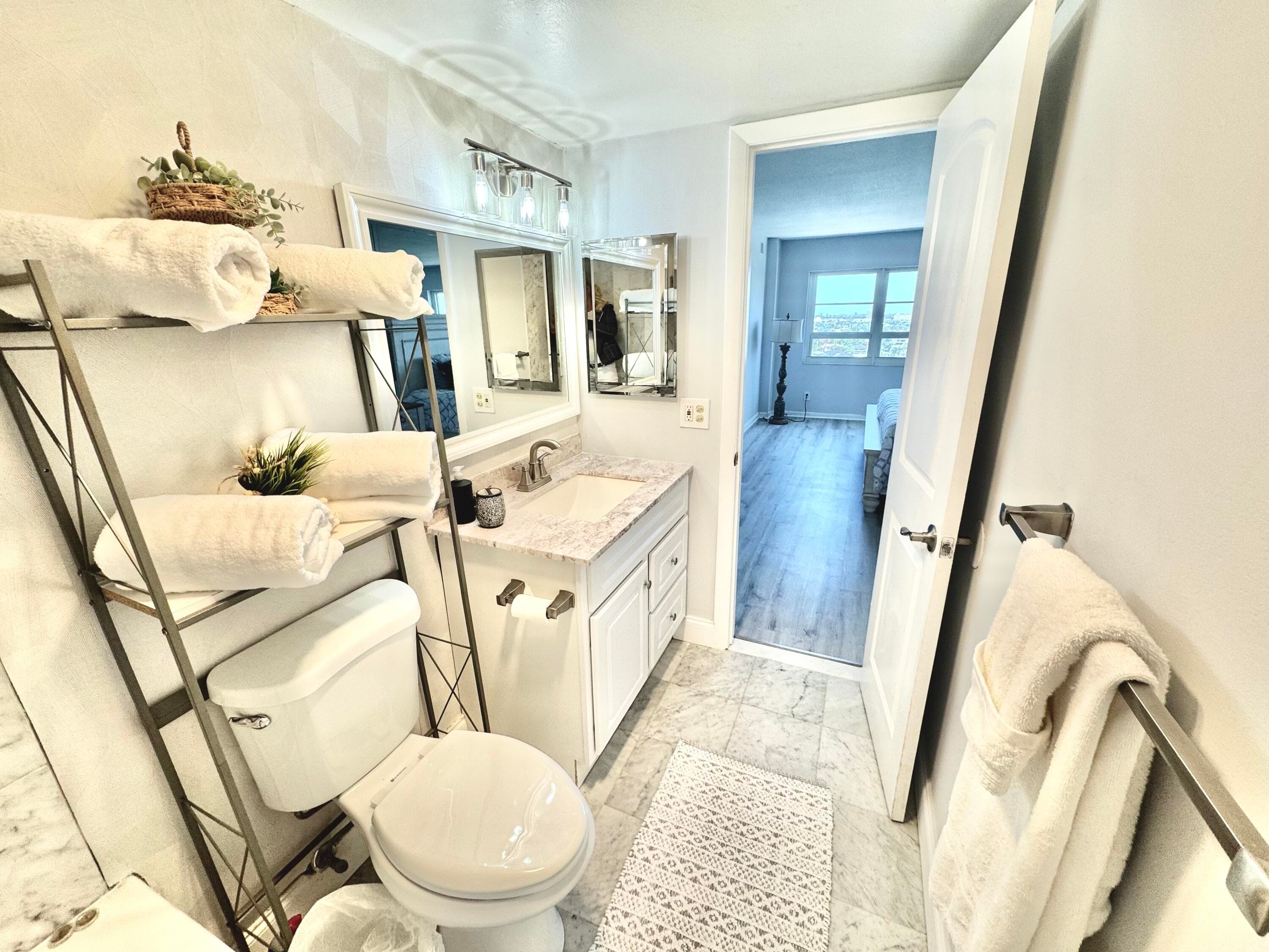 340 Sunset Drive 1506, Fort Lauderdale, FL 33301 — photo 8 of 32