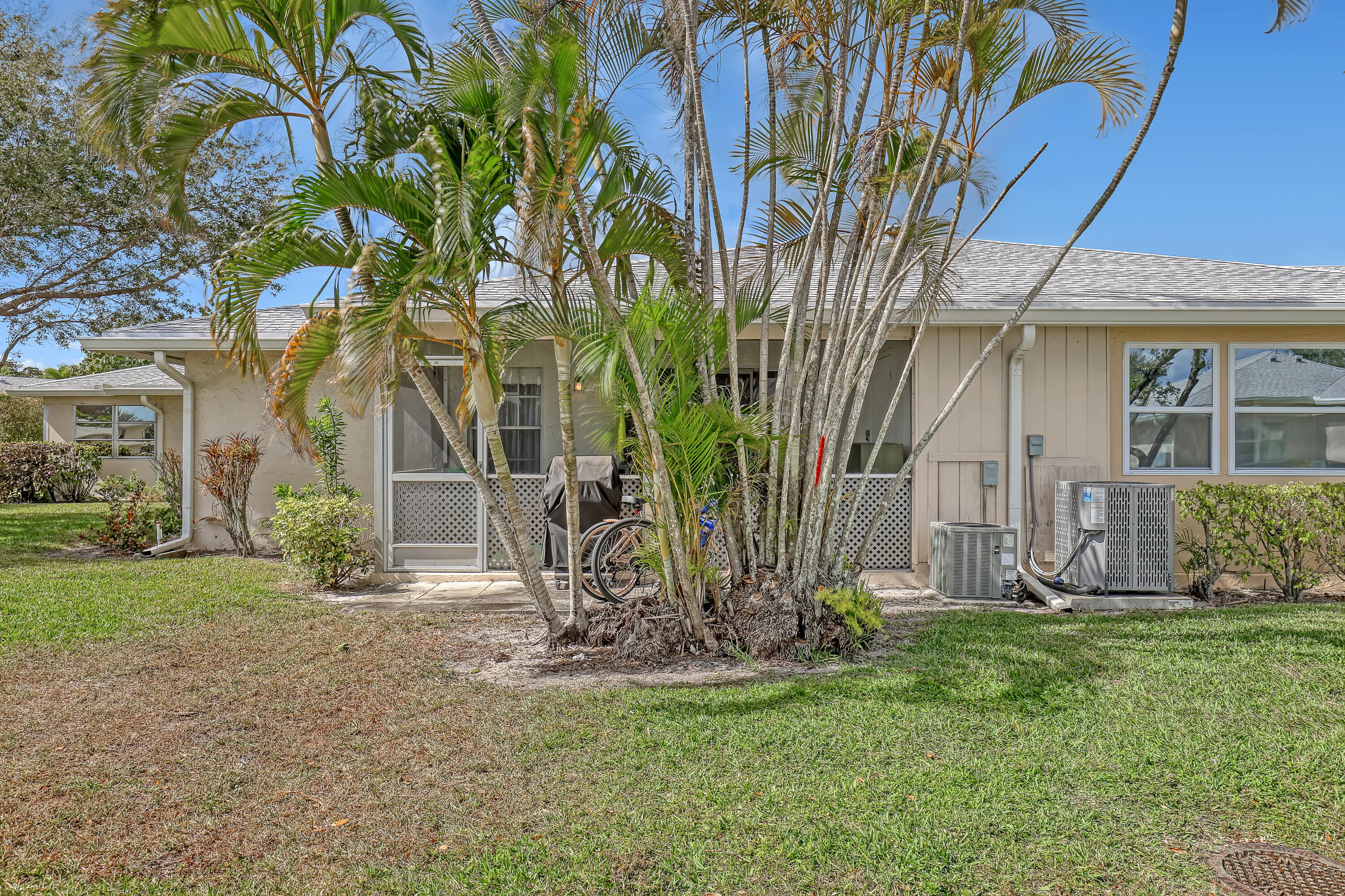 553 Covered Bridge Boulevard, Lake Worth, FL 33467 — photo 26 of 45