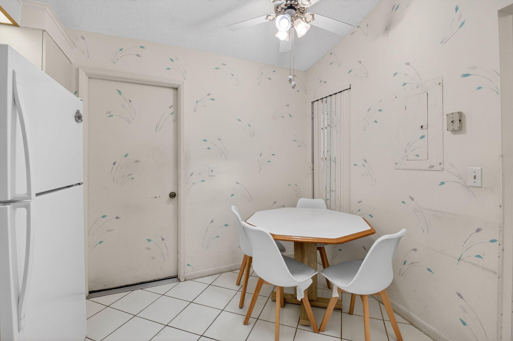 5900 Sunswept Lane A, Boynton Beach, FL 33437 — photo 8 of 72