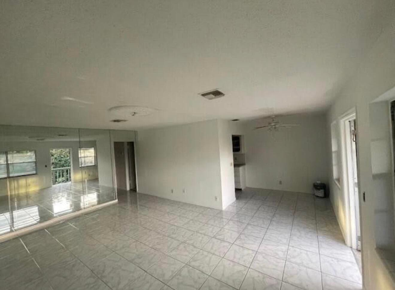 66 Easthampton C C, West Palm Beach, FL 33417 — photo 15 of 19