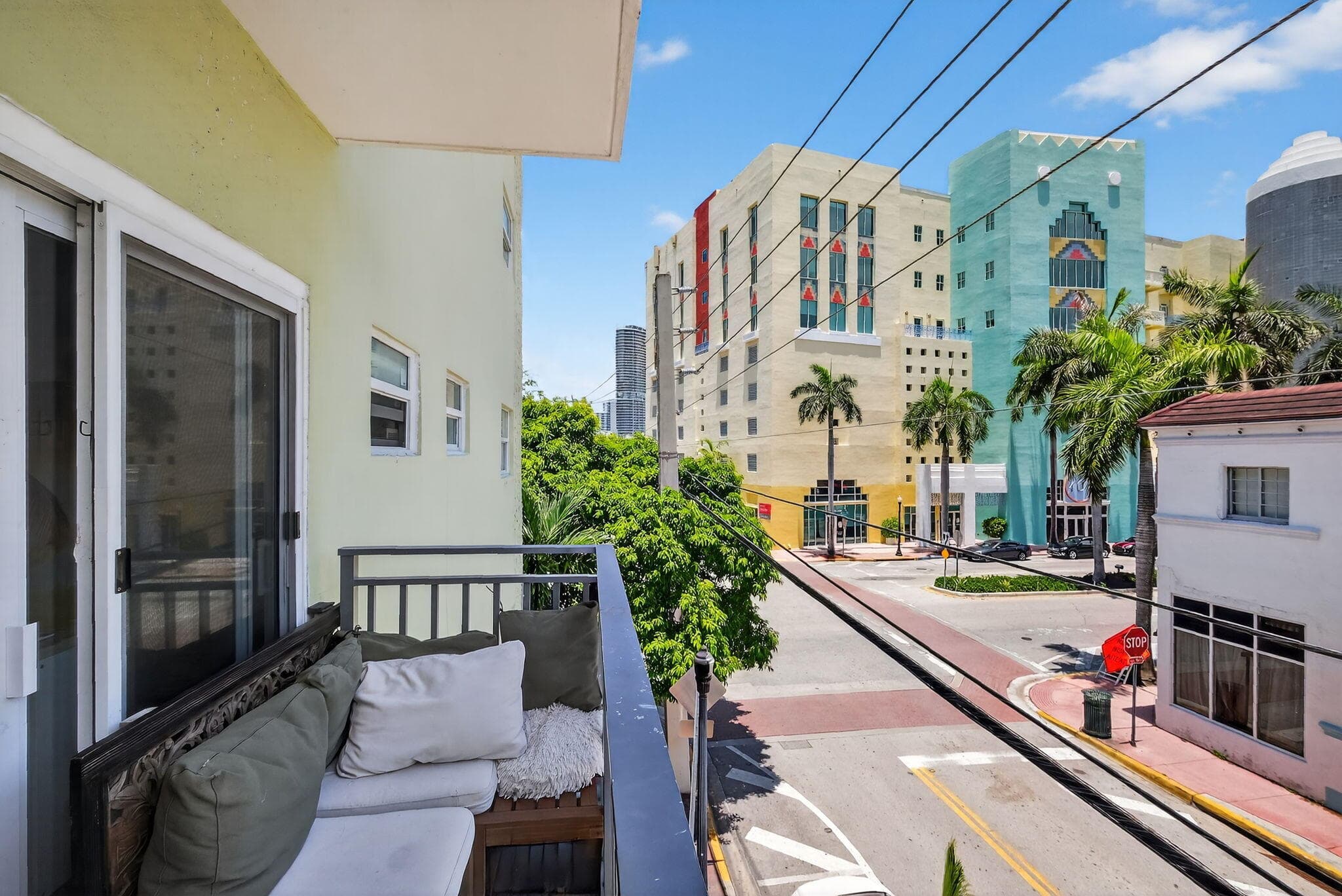 363 Washington Avenue 32, Miami Beach, FL 33139 — photo 19 of 33