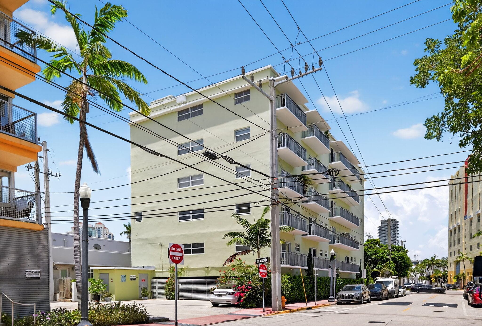 363 Washington Avenue 32, Miami Beach, FL 33139 — photo 26 of 33