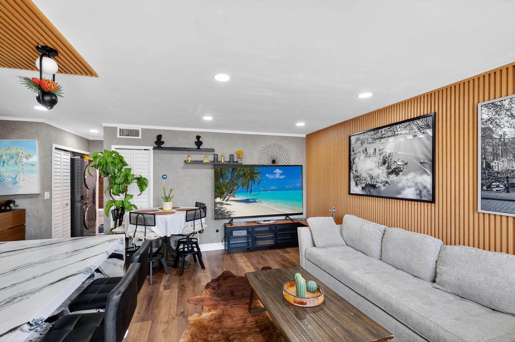 363 Washington Avenue 32, Miami Beach, FL 33139 — photo 7 of 33