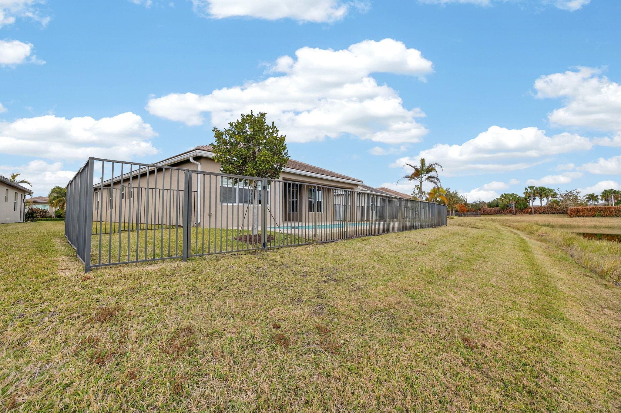 11821 SW Coral Cove Parkway, Port St. Lucie, FL 34987 — photo 45 of 98