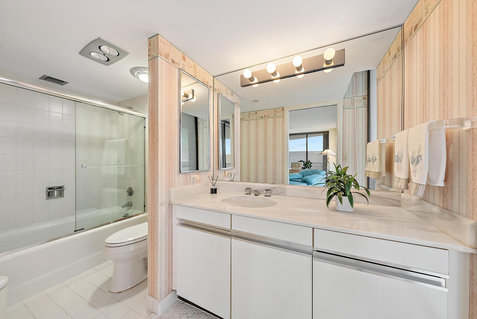 100 Lakeshore Drive 251, North Palm Beach, FL 33408 — photo 32 of 44
