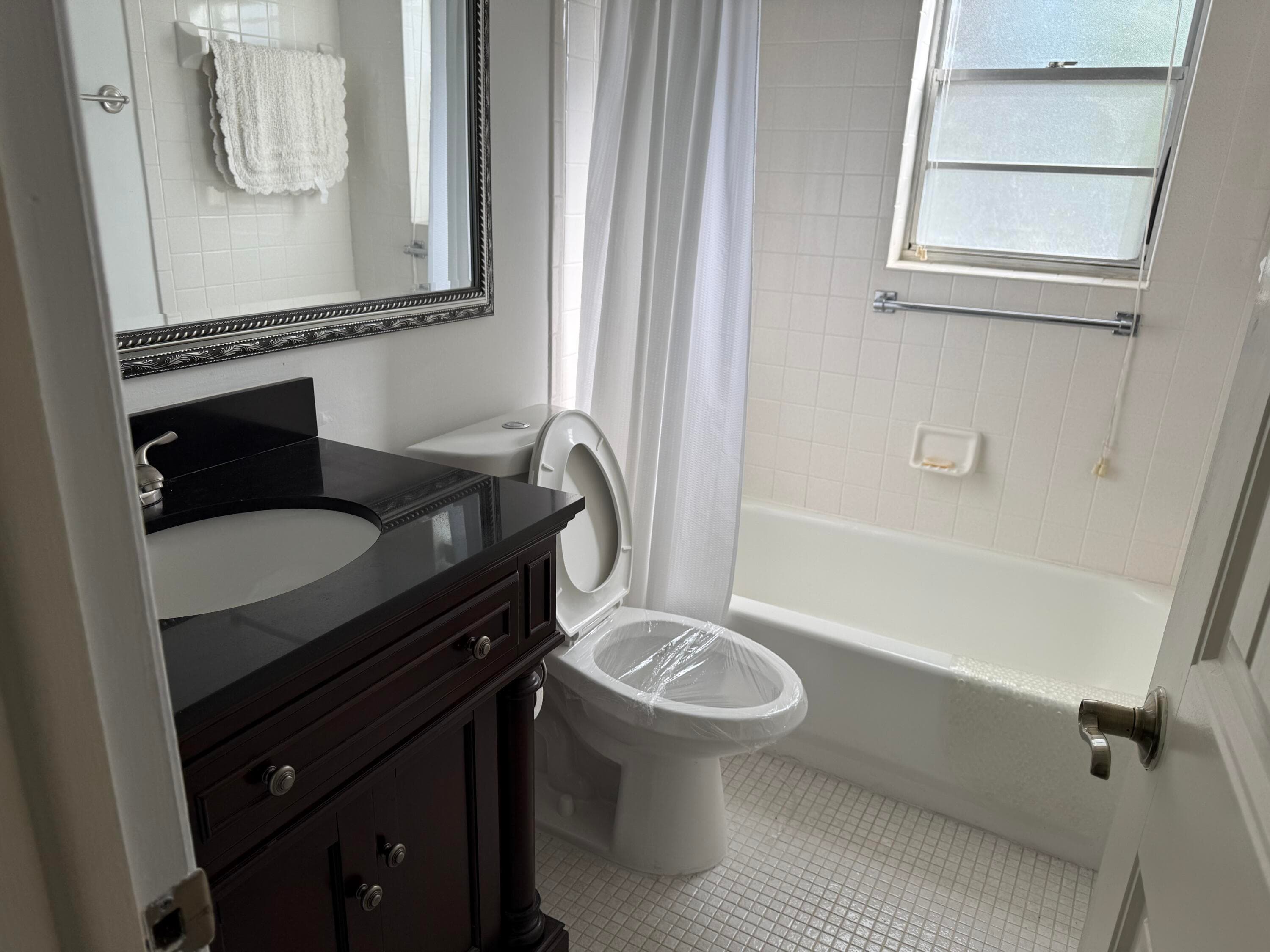 192 Waltham H, West Palm Beach, FL 33417 — photo 8 of 12