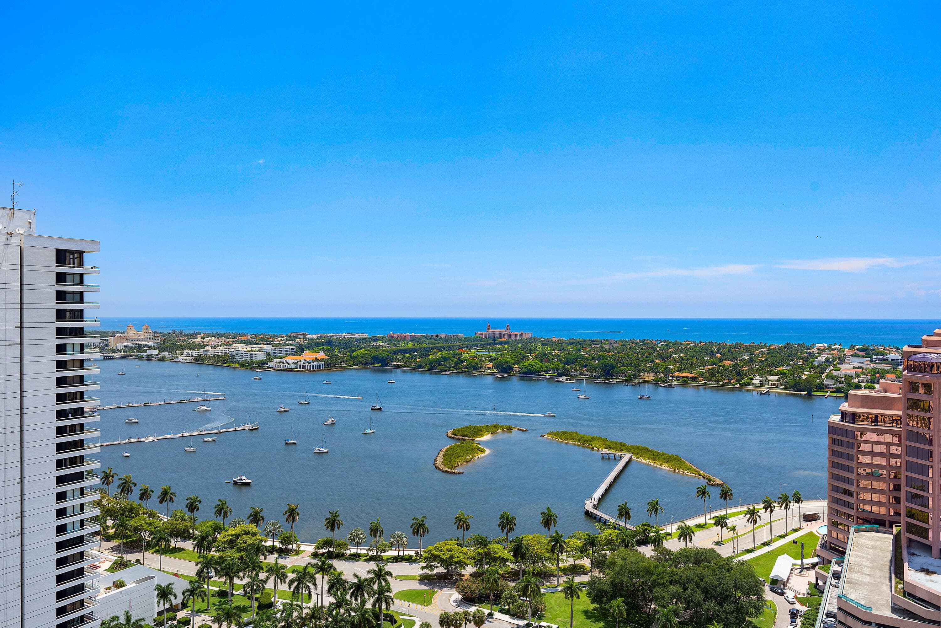 701 S Olive Avenue 807, West Palm Beach, FL 33401 — photo 21 of 49