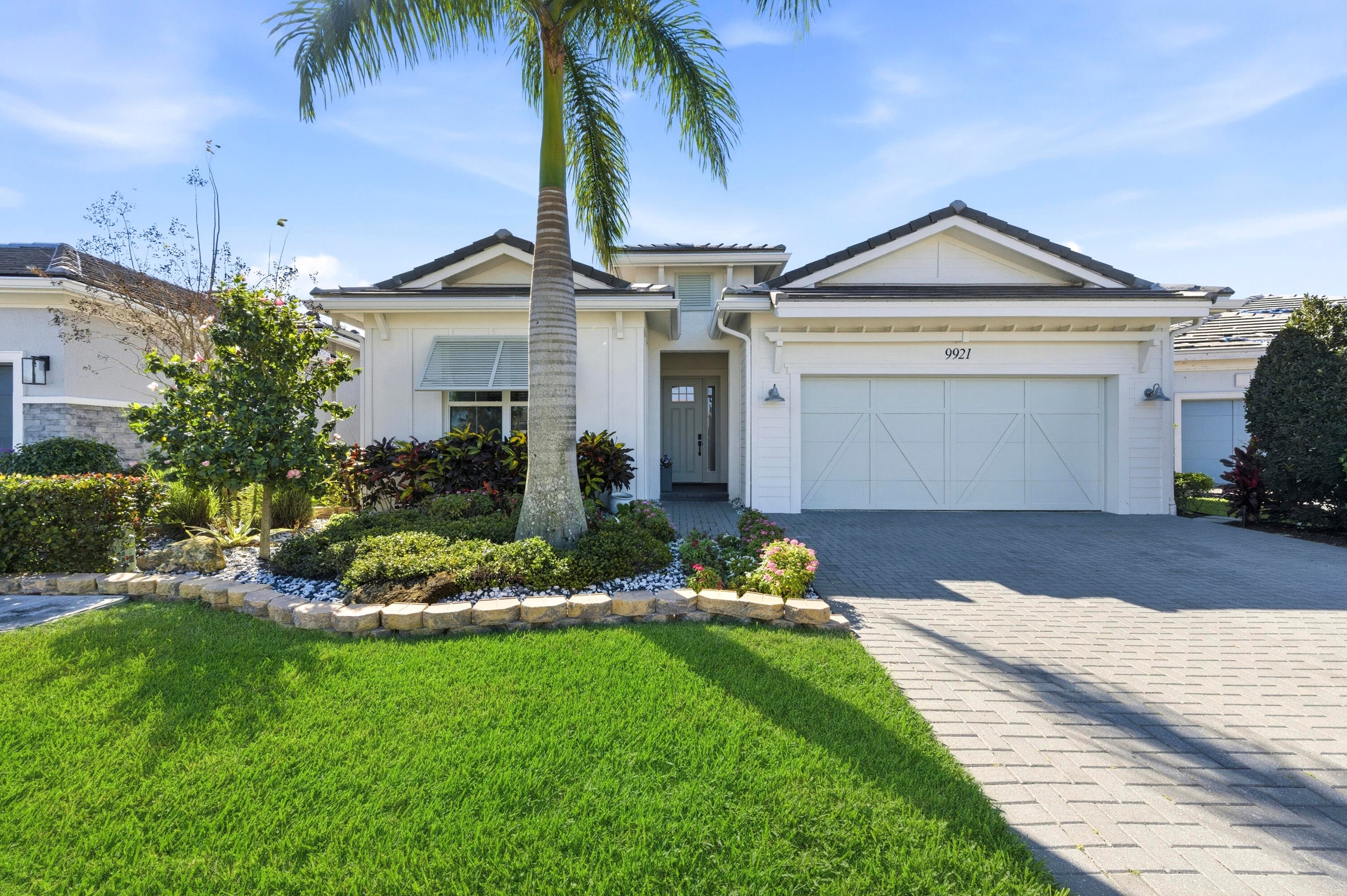 9921 Regency Way, Palm Beach Gardens, FL 33412 — photo 1 of 29