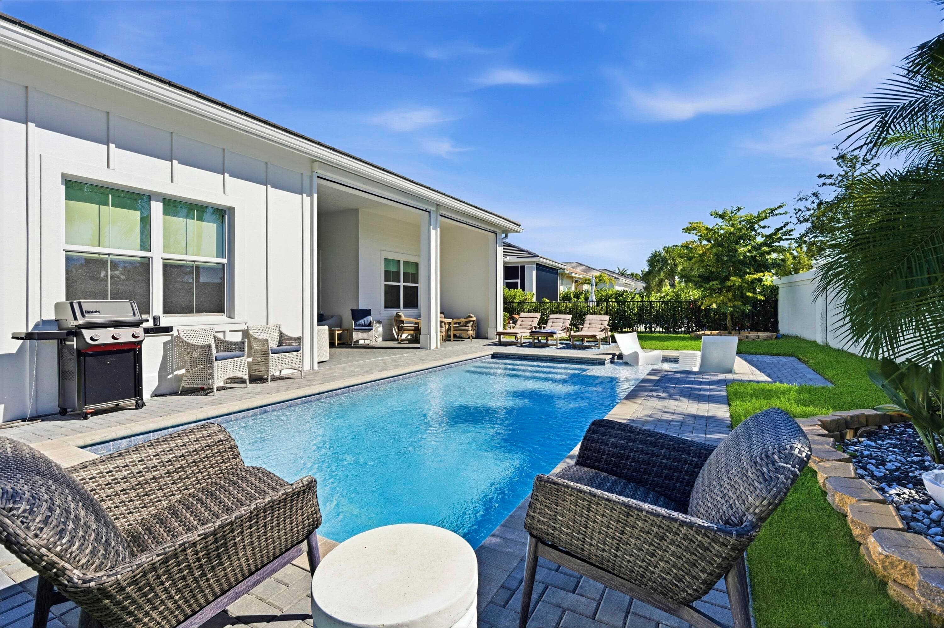 9921 Regency Way, Palm Beach Gardens, FL 33412 — photo 21 of 29