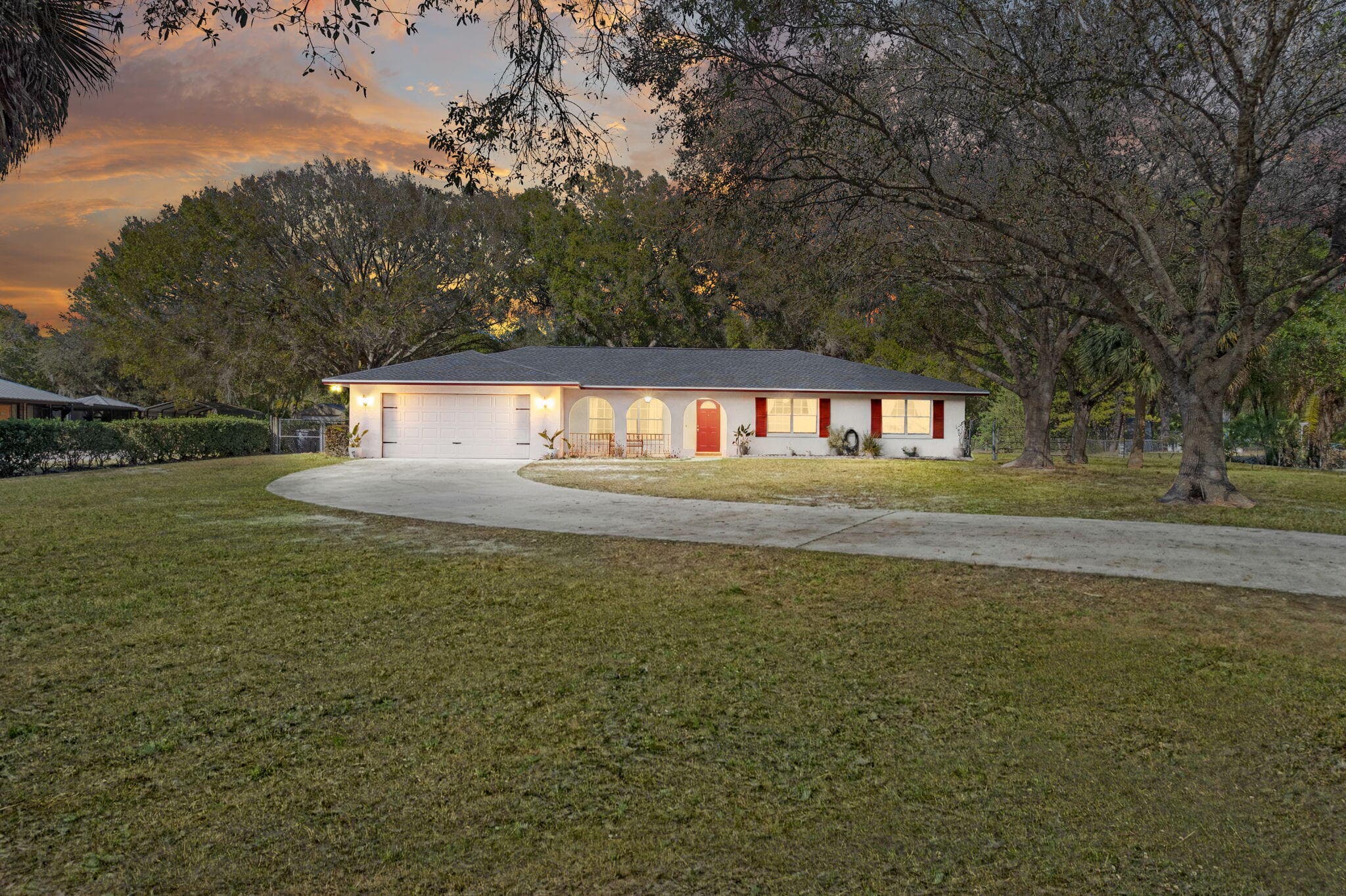 2902 Grove Drive, Fort Pierce, FL 34981 — photo 3 of 39