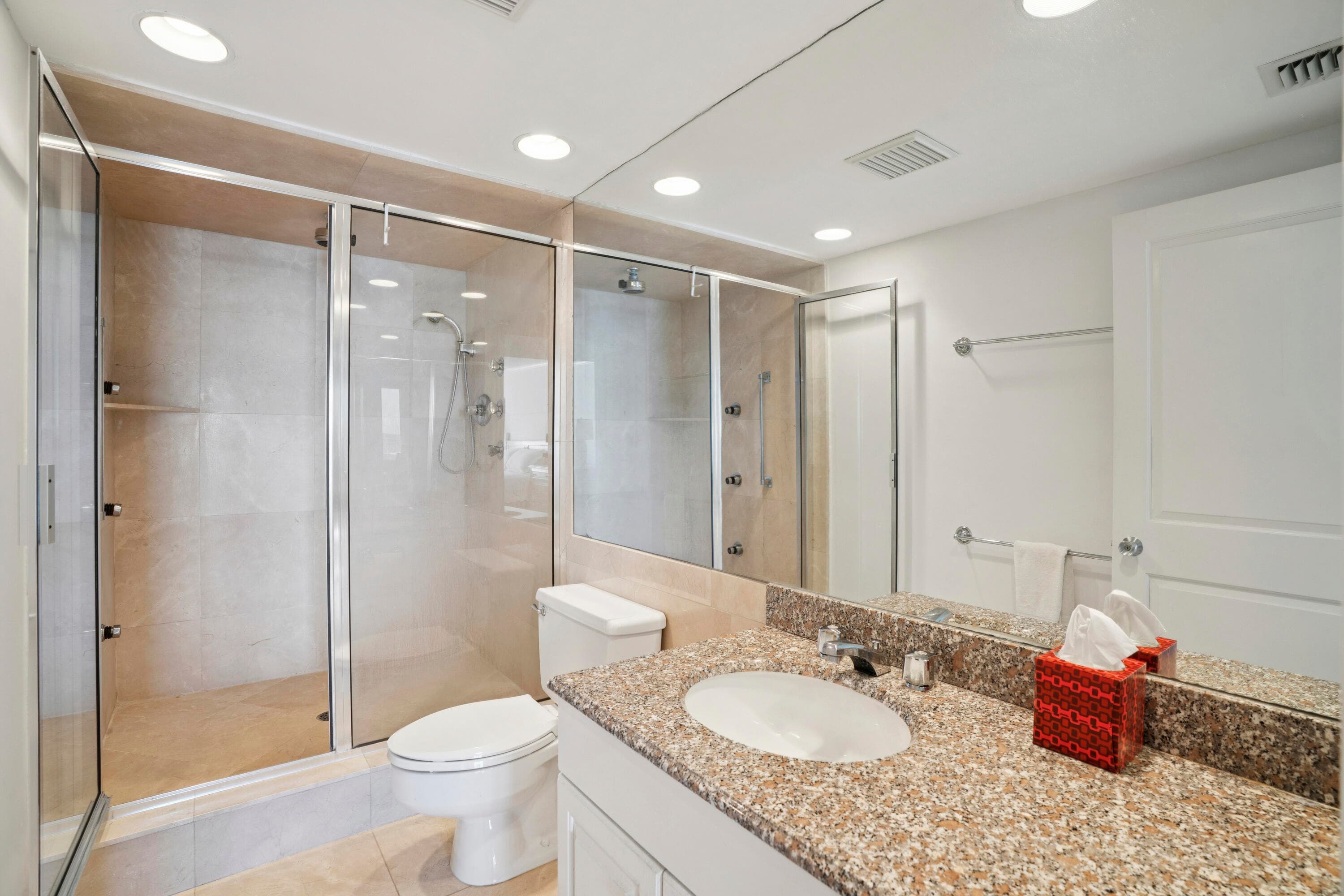 100 Worth Avenue 310, Palm Beach, FL 33480 — photo 14 of 38