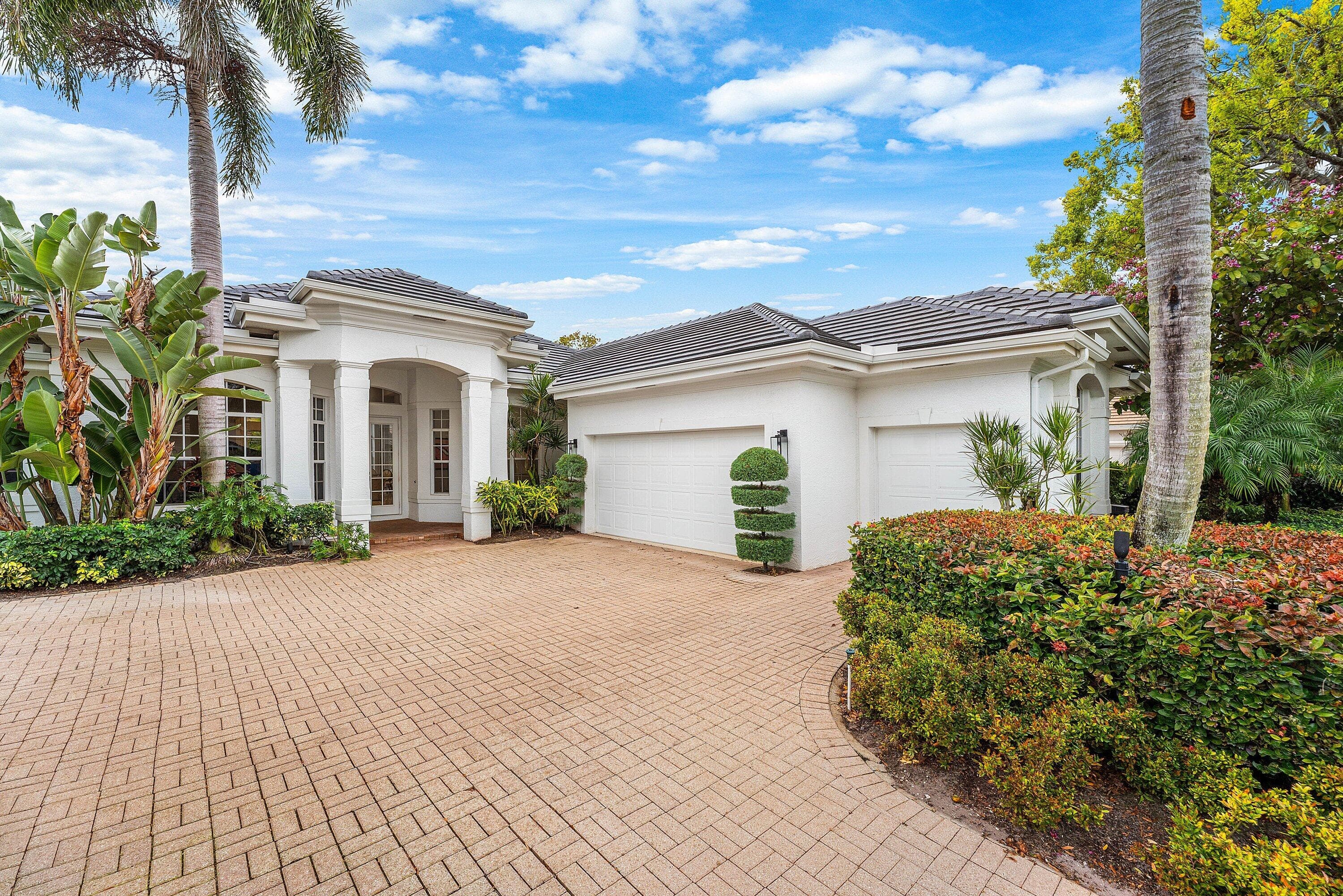 132 Pembroke Drive, Palm Beach Gardens, FL 33418 — photo