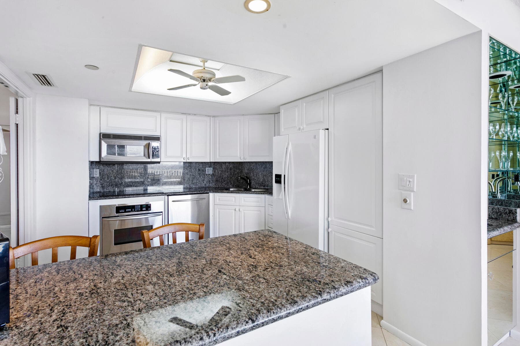 5080 N Ocean Drive 9d, Singer Island, FL 33404 — photo 12 of 45