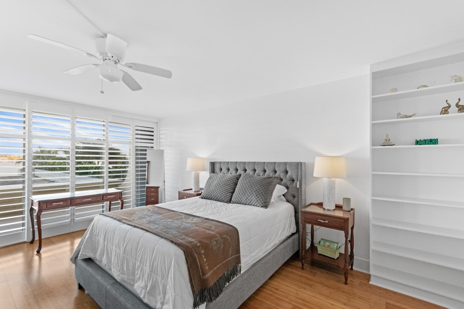130 Lakeshore Drive 222, North Palm Beach, FL 33408 — photo 11 of 32
