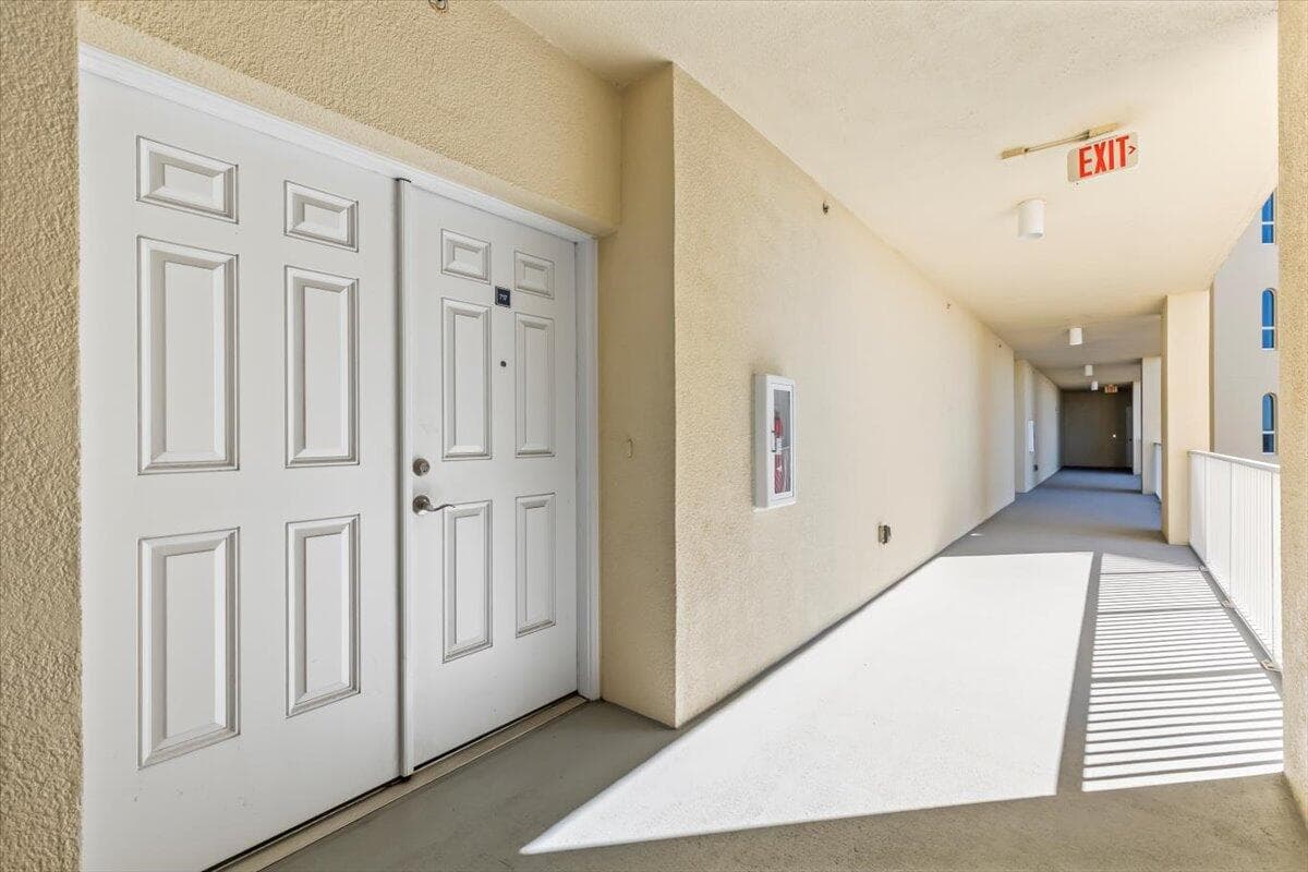 2801 S Ridgewood Avenue 717, South Daytona, FL 32119 — photo 4 of 54
