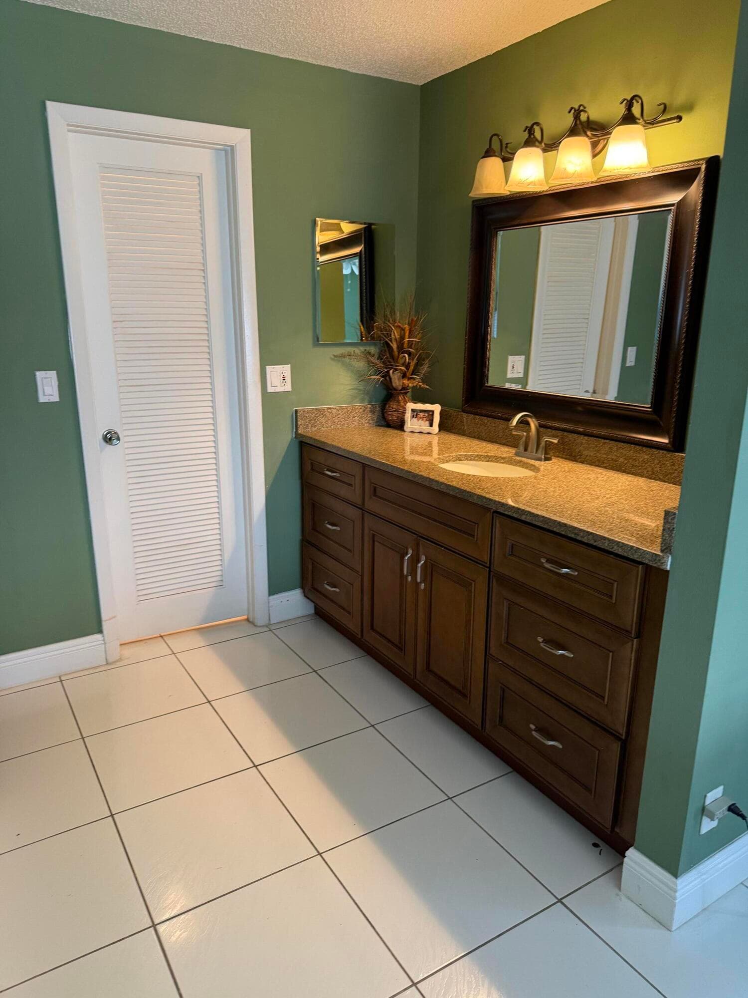 8786 Belle Aire Drive, Boca Raton, FL 33433 — photo 8 of 23