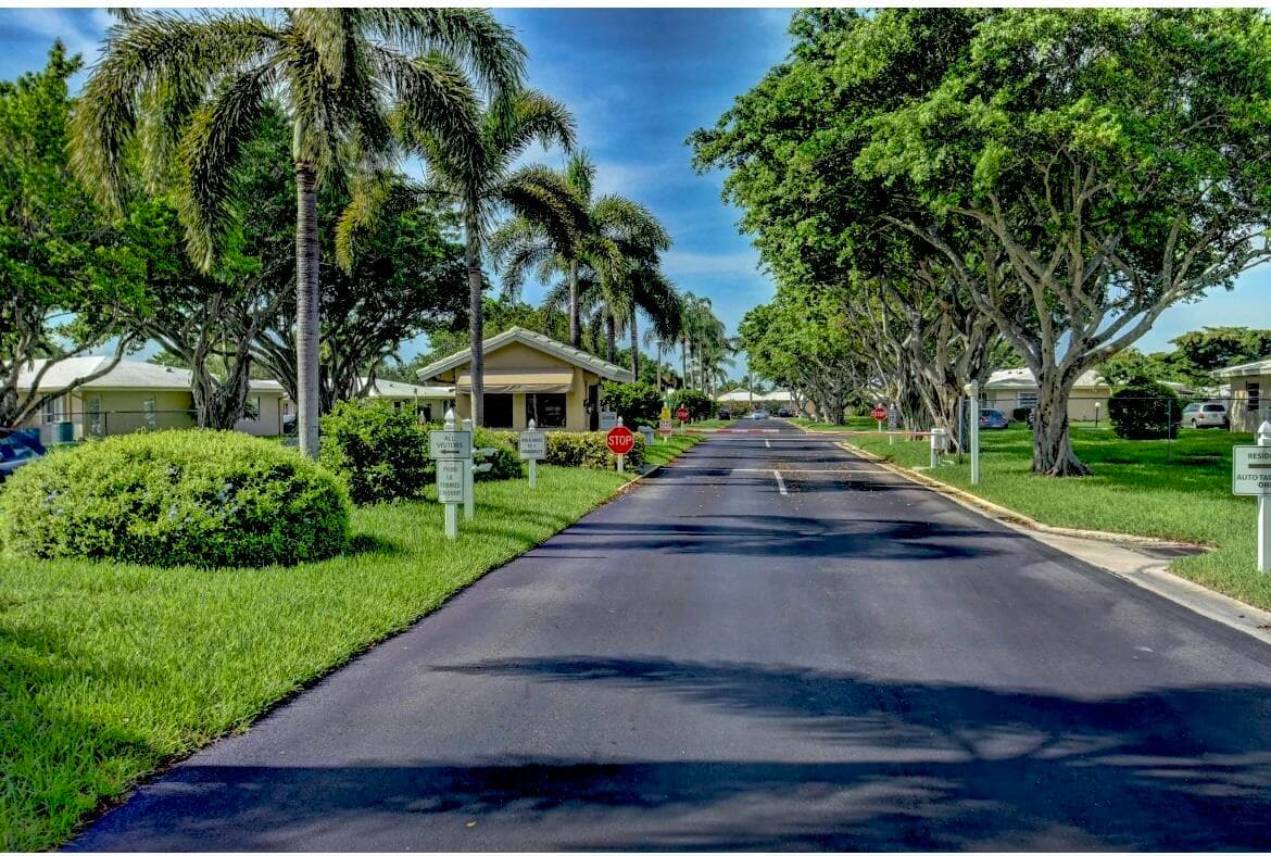 8786 Belle Aire Drive, Boca Raton, FL 33433 — photo 17 of 23
