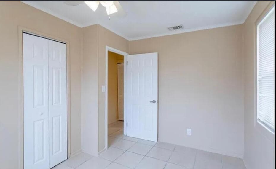 808 W 4th Street W, Riviera Beach, FL 33404 — photo 9 of 11