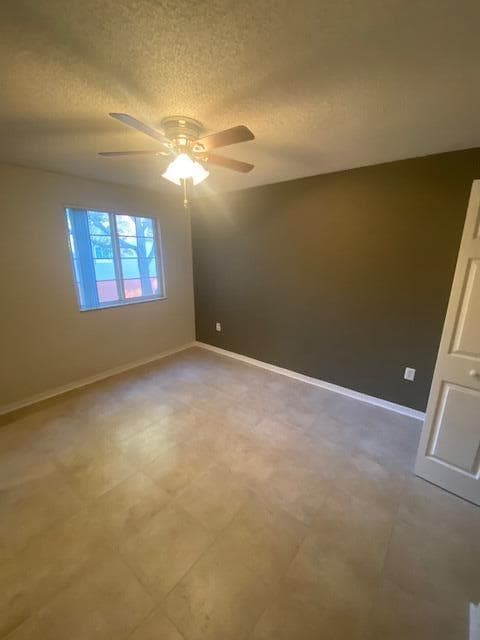 4167 N Haverhill Road 1107, West Palm Beach, FL 33417 — photo 10 of 13