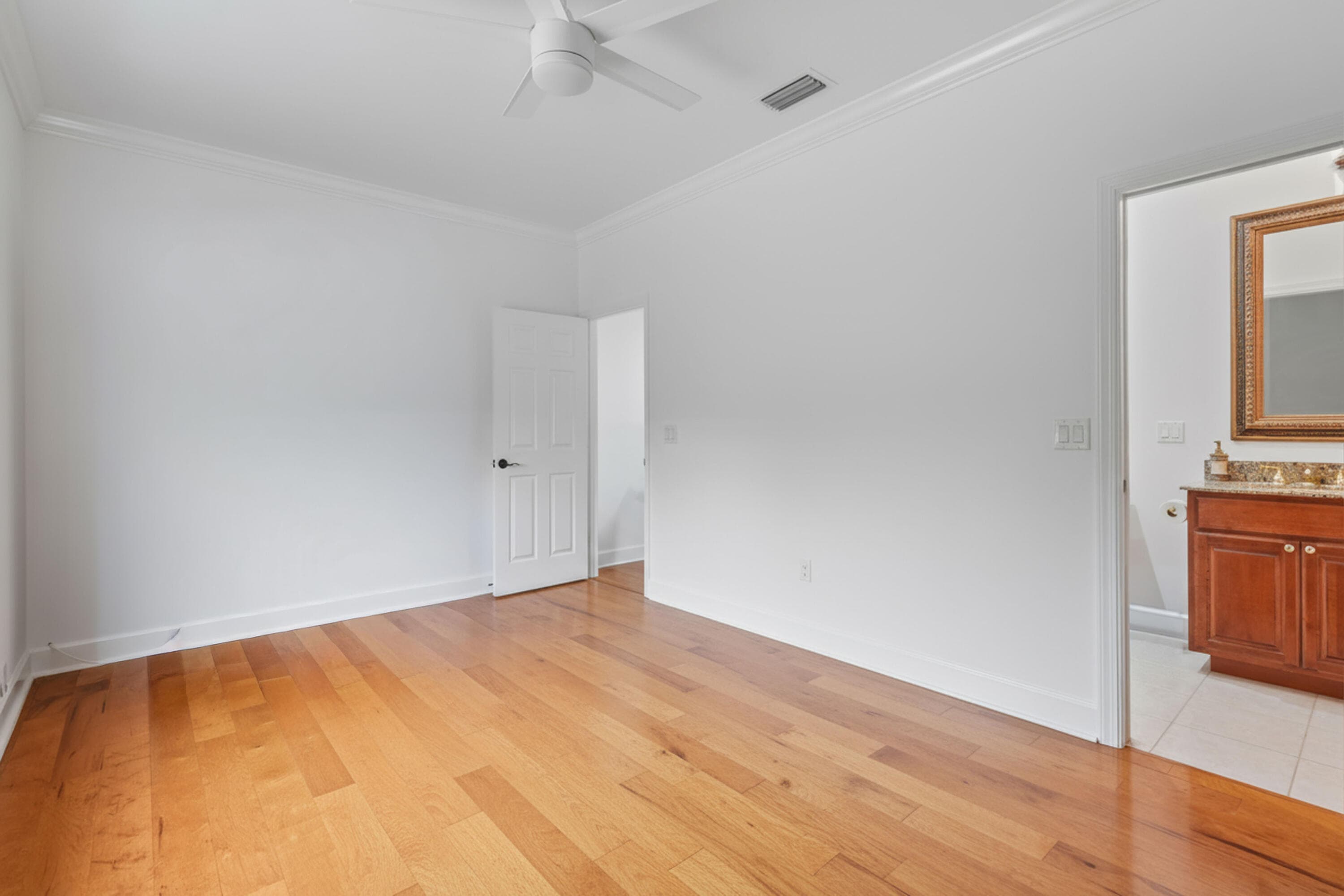 2801 Embassy Drive, West Palm Beach, FL 33401 — photo 25 of 65