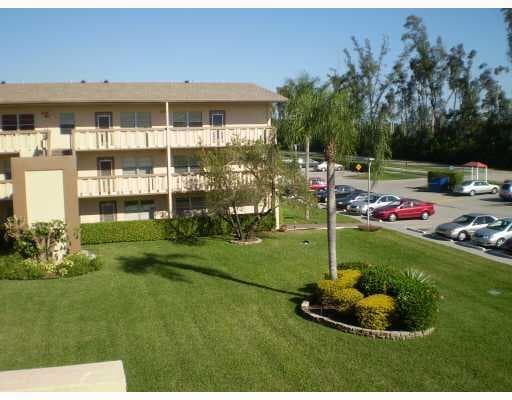622 Fanshaw O 622, Boca Raton, FL 33434 — photo 4 of 5