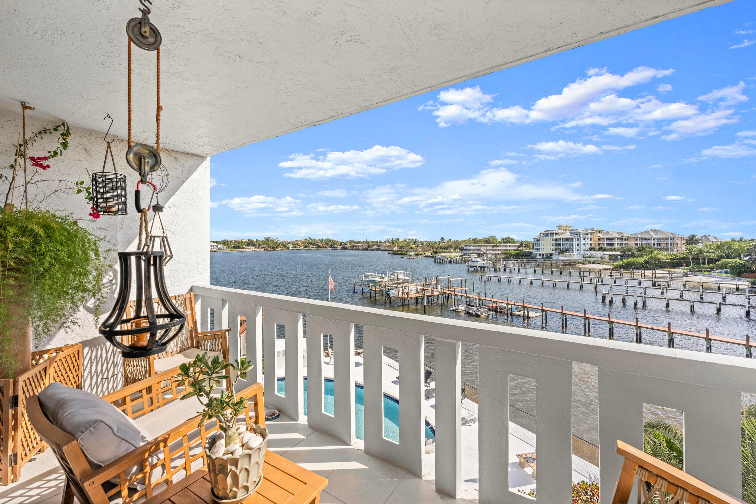 231 E Lantana Road 402, Lantana, FL 33462 — photo 18 of 36