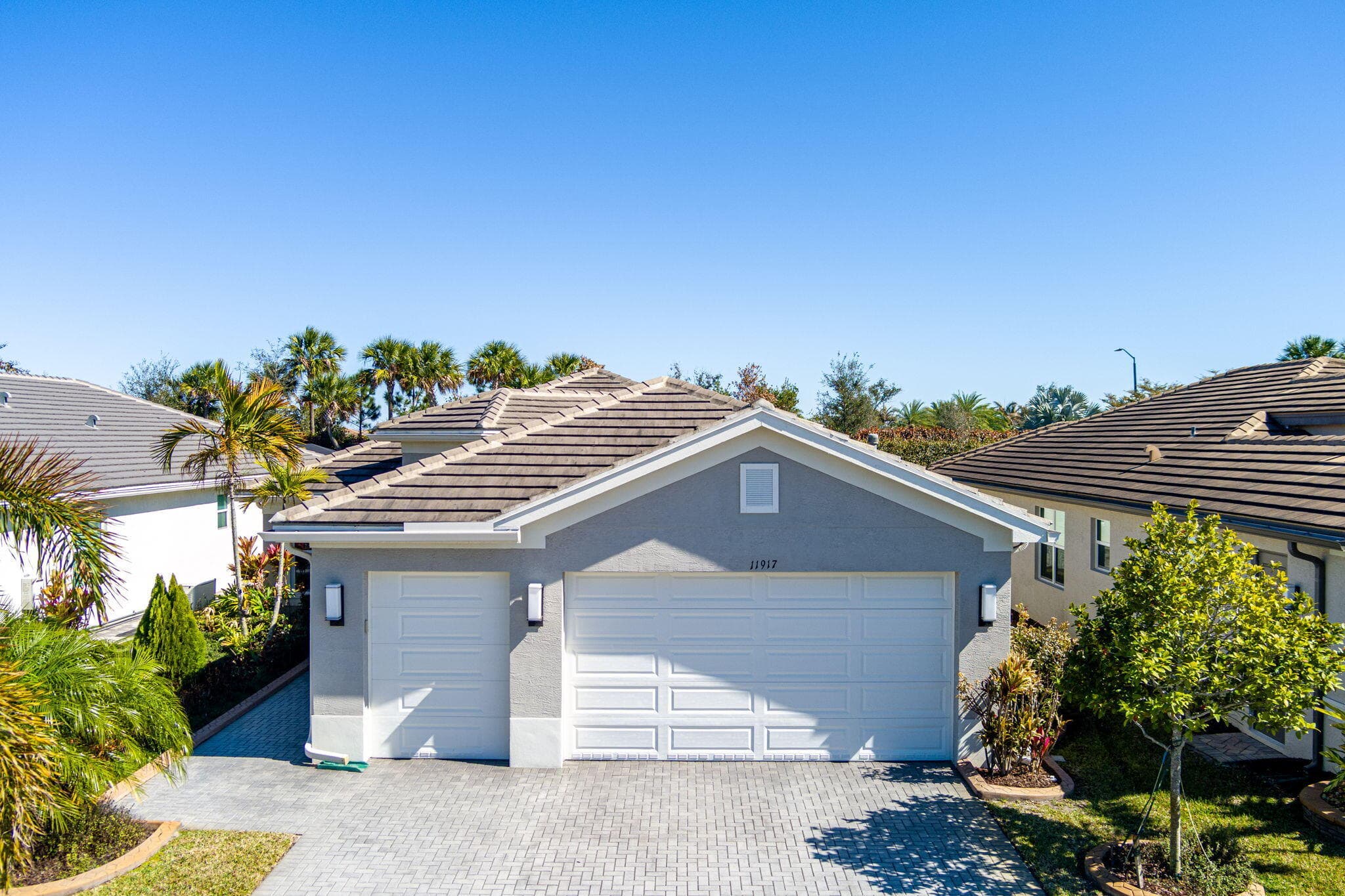 11917 SW Seahorse Springs Terrace, Port St. Lucie, FL 34987 — photo 2 of 58