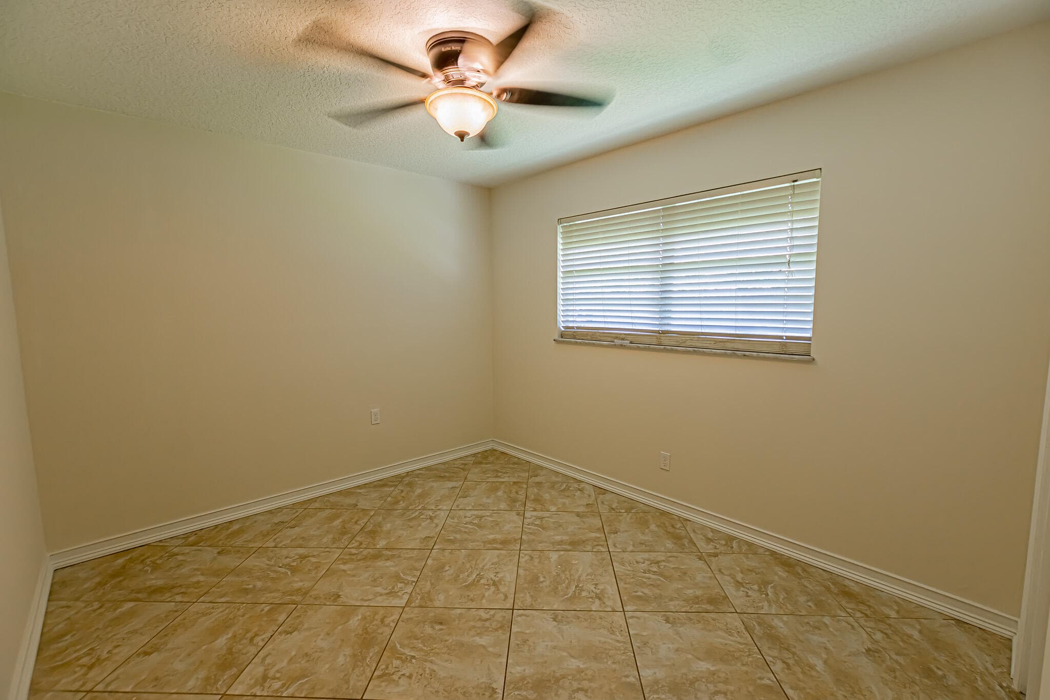 471 SE Lamon Lane, Port St. Lucie, FL 34983 — photo 19 of 32