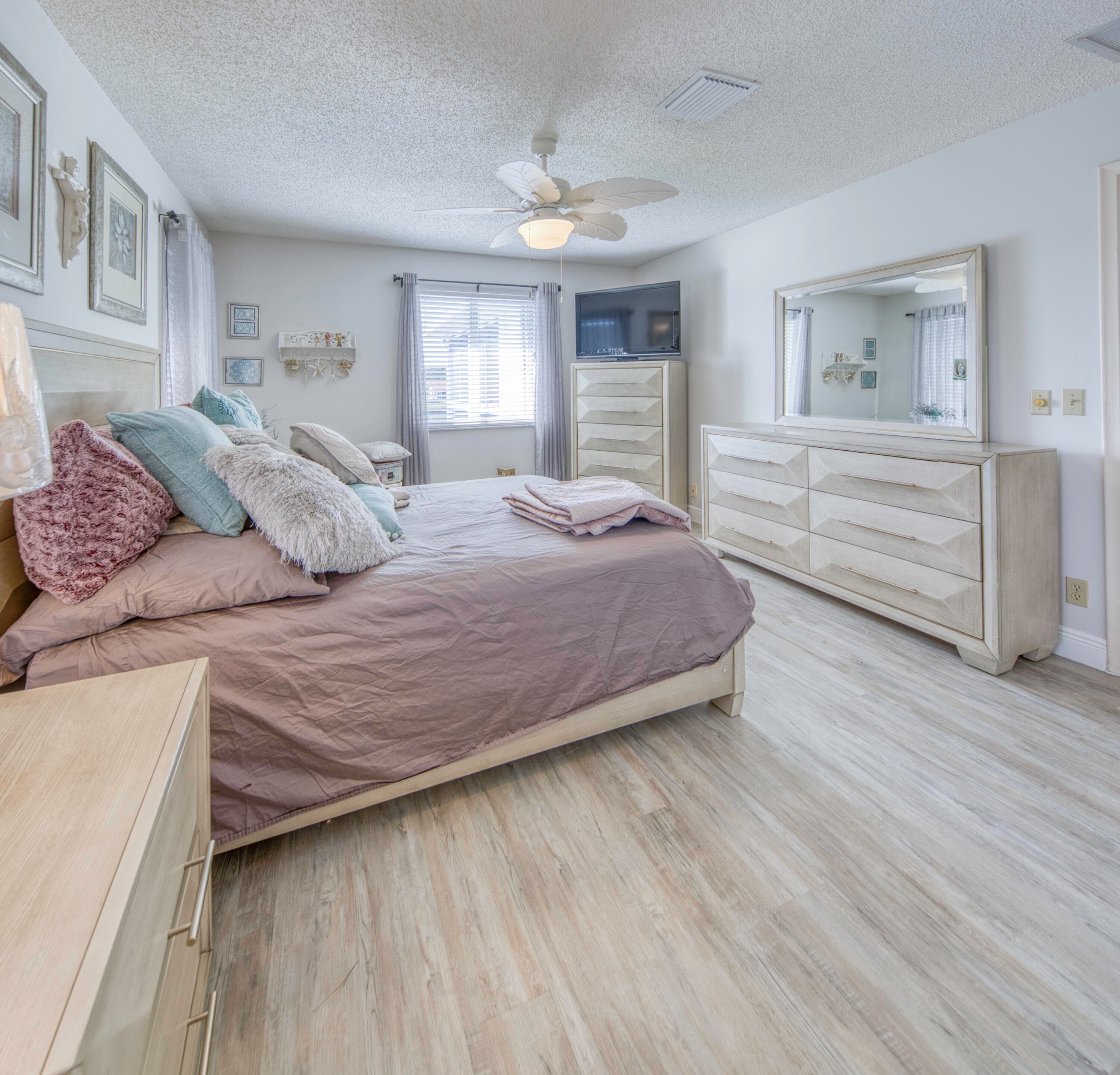 1720 NW 20th Avenue 201, Delray Beach, FL 33445 — photo 32 of 33