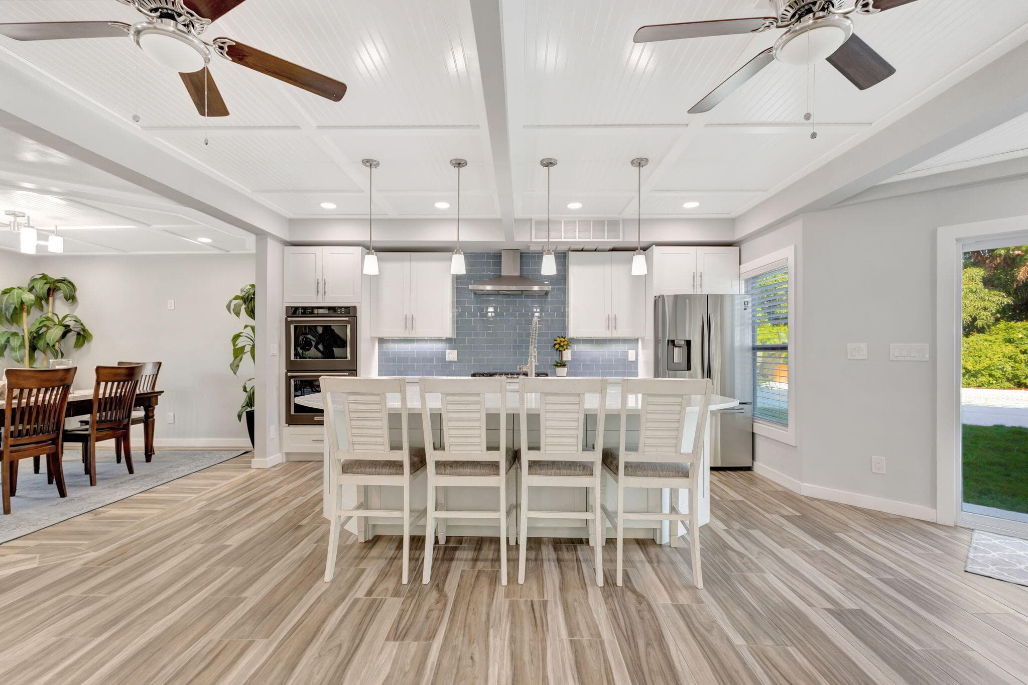 10355 Seagrape Way, Palm Beach Gardens, FL 33418 — photo 11 of 68