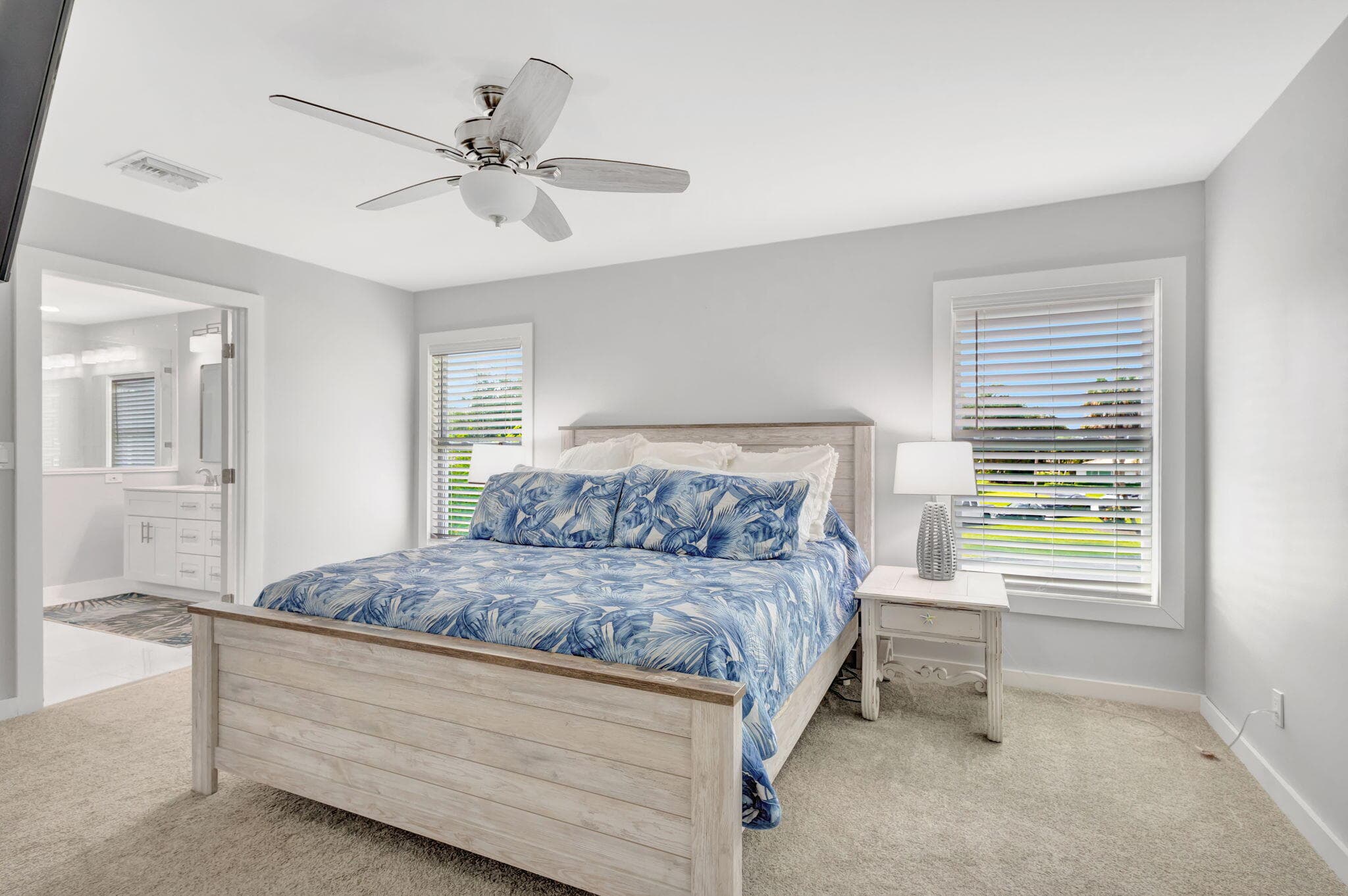 10355 Seagrape Way, Palm Beach Gardens, FL 33418 — photo 21 of 68