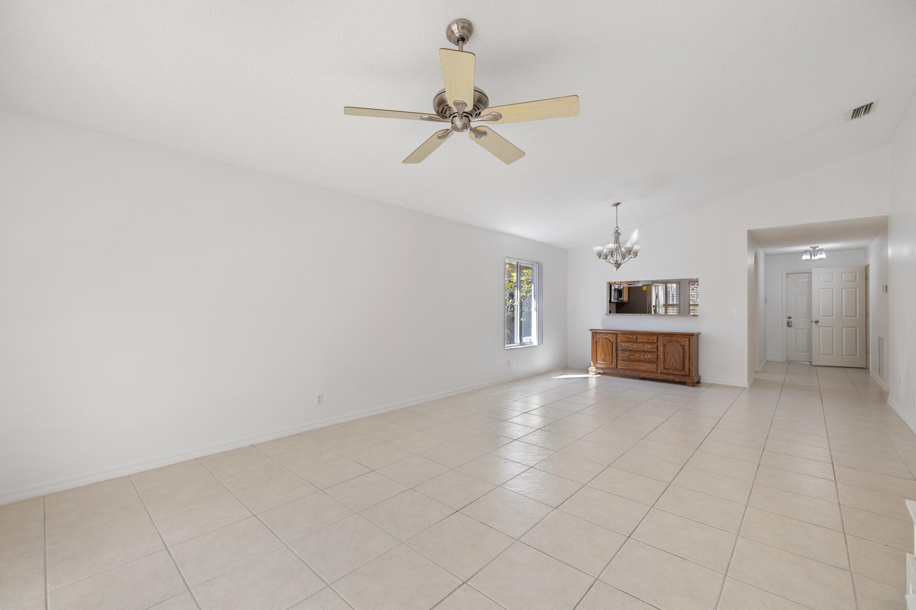 3800 Woodfield Drive, Coconut Creek, FL 33073 — photo 34 of 52