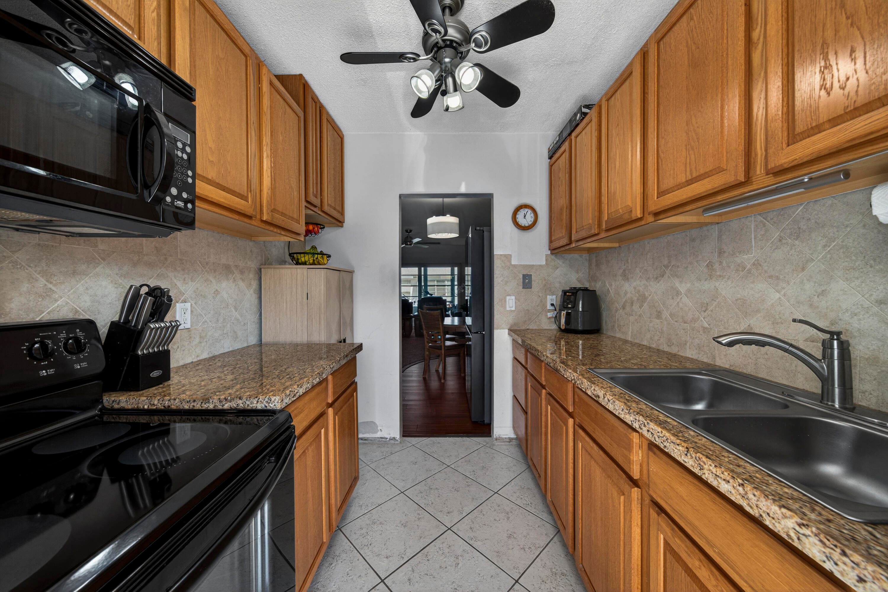 2475 W Golf Boulevard 247, Pompano Beach, FL 33064 — photo 3 of 92