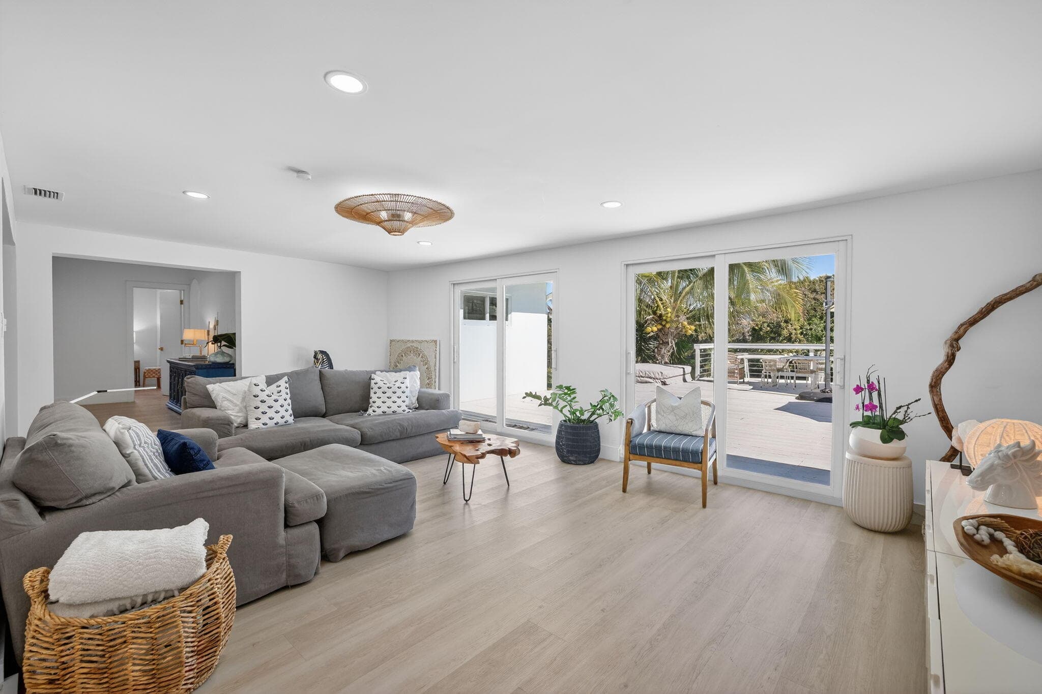 876 NW 6th Avenue, Boca Raton, FL 33432 — photo 19 of 90