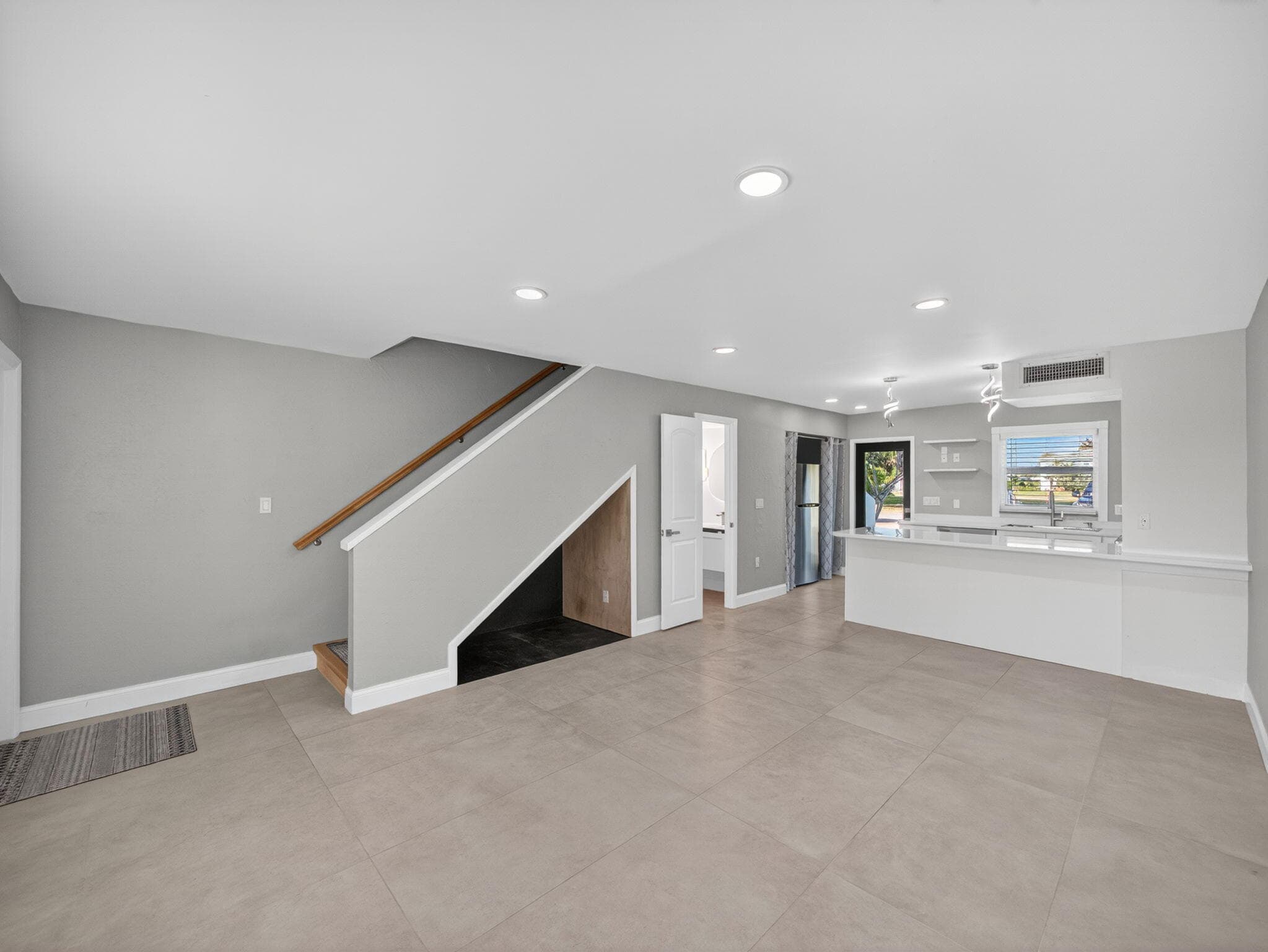 1002 Shorewinds Drive, Hutchinson Island, FL 34949 — photo 3 of 27