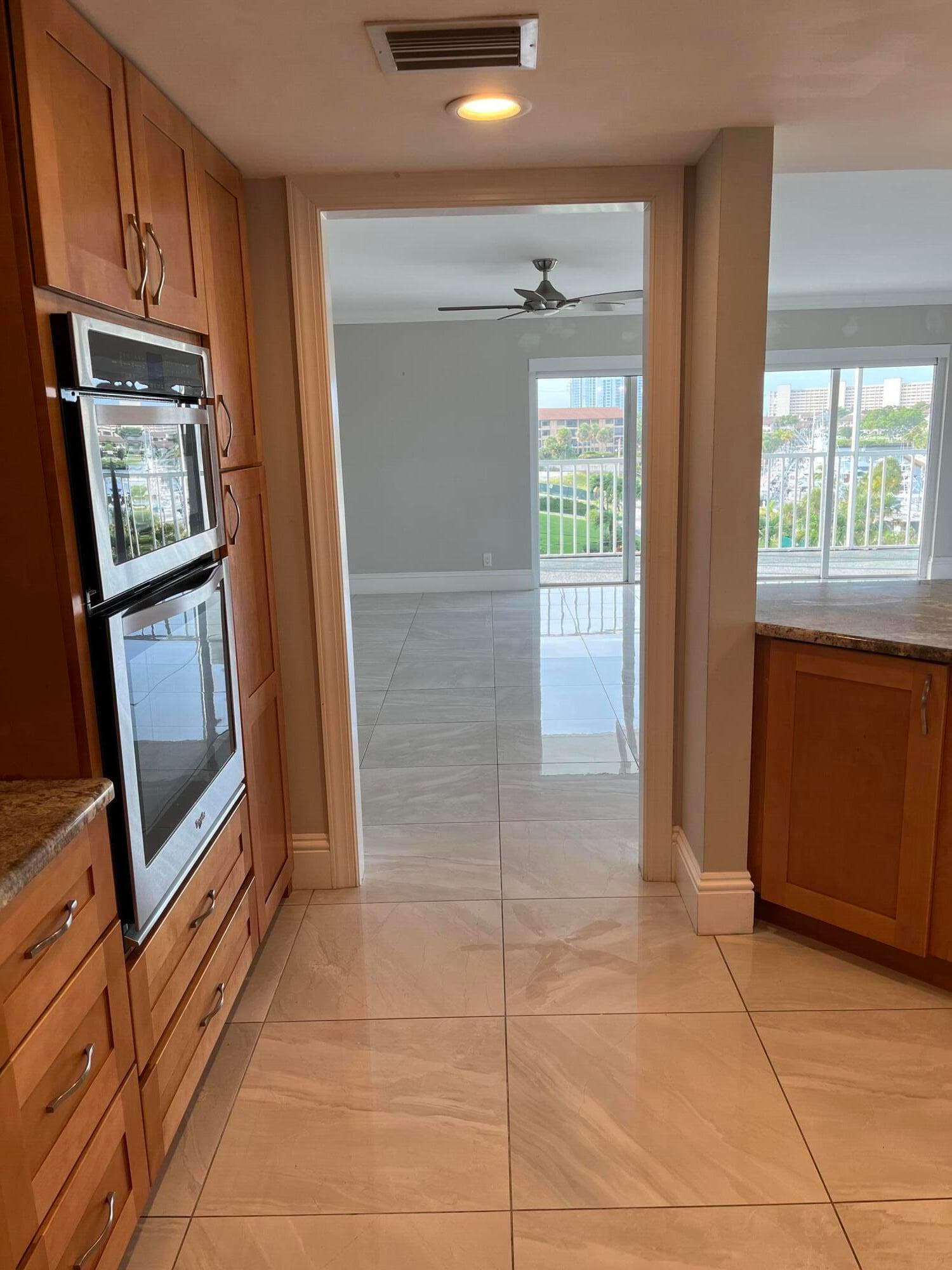 155 Yacht Club Drive 407, North Palm Beach, FL 33408 — photo 14 of 36