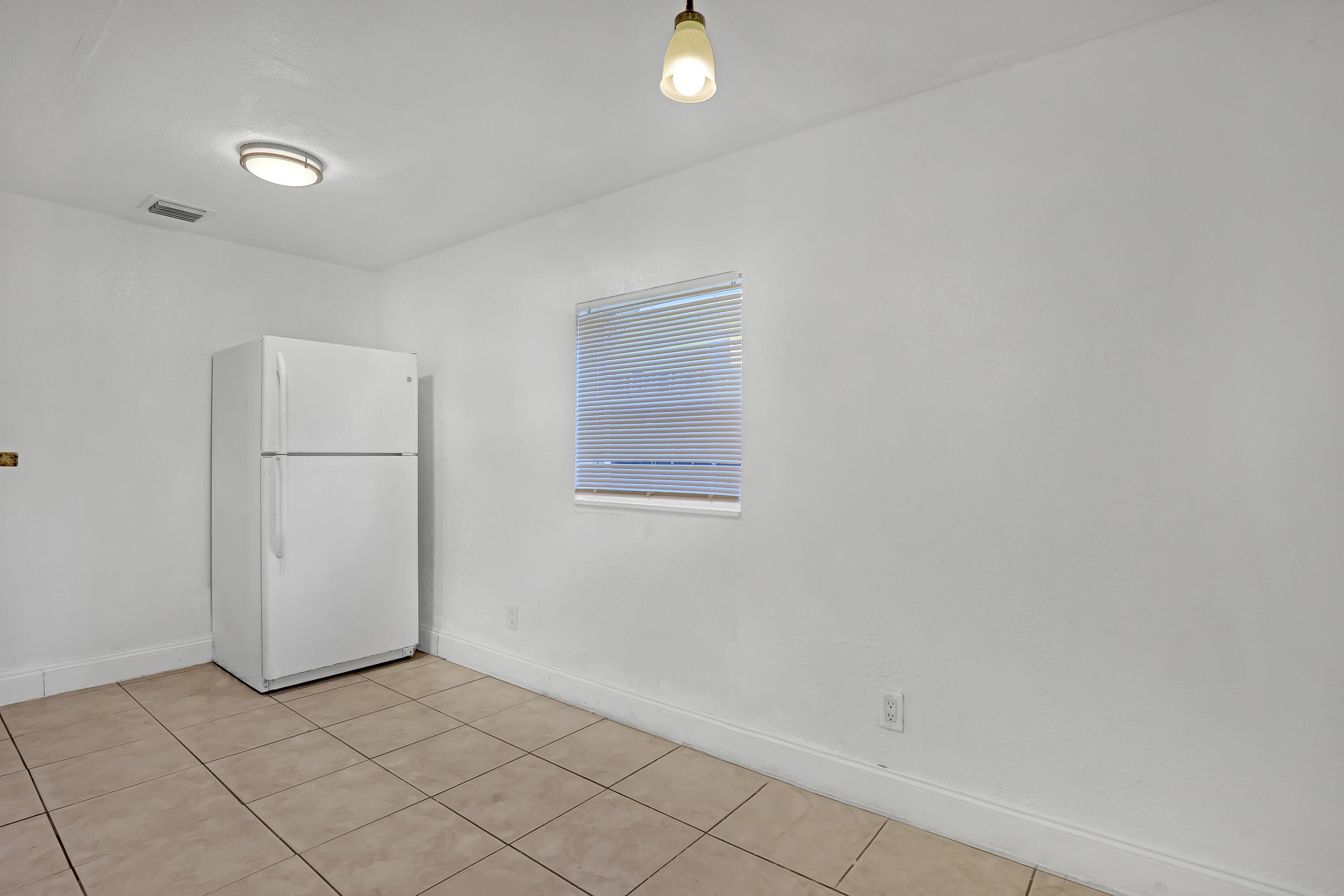 180 W 15th Street, Riviera Beach, FL 33404 — photo 32 of 45