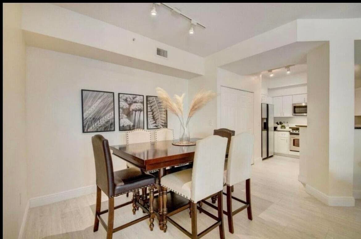 802 W Windward Way 216, Lantana, FL 33462 — photo 3 of 34
